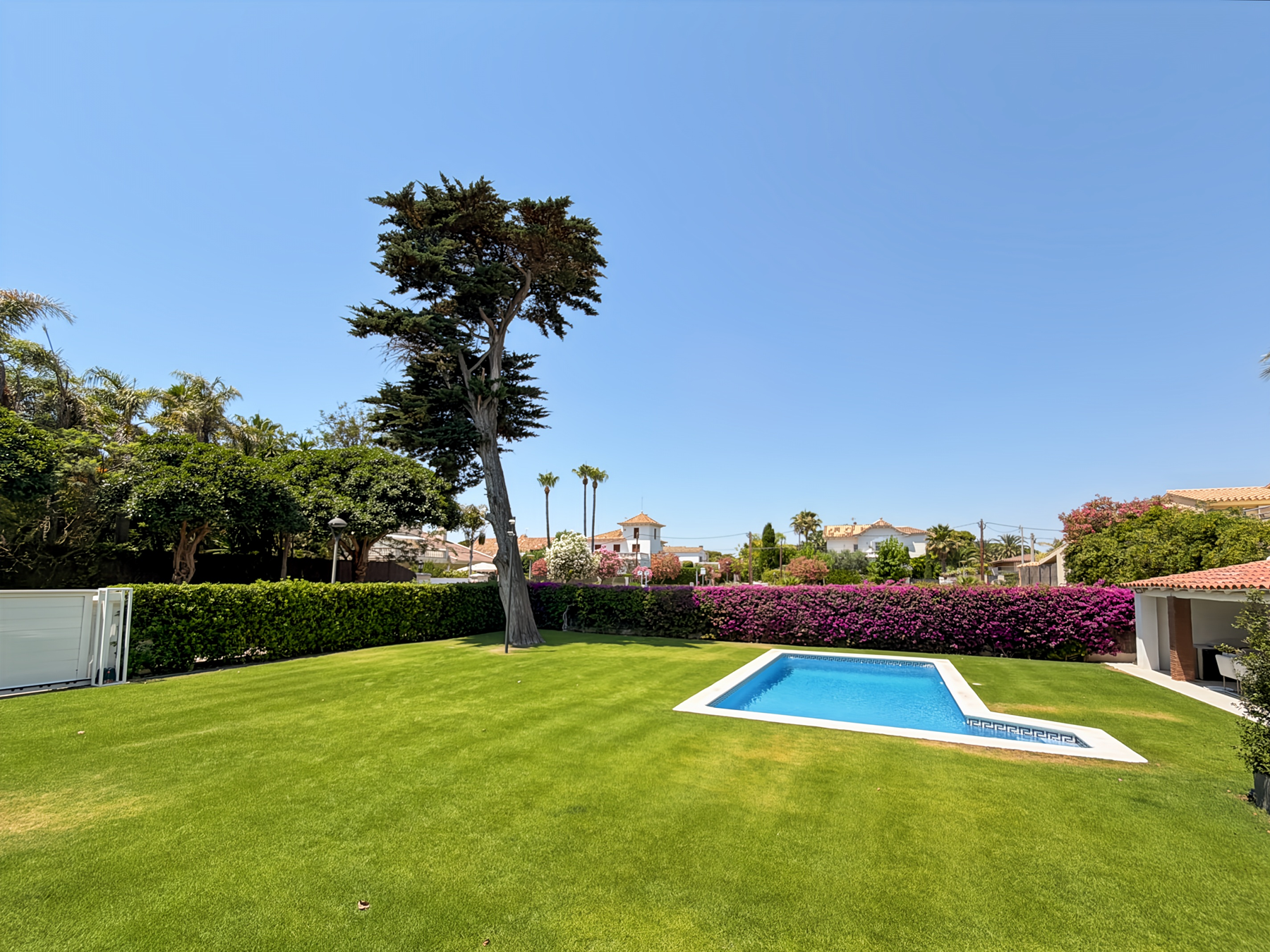  A unique property on the Paseo Marítimo - 物件實景