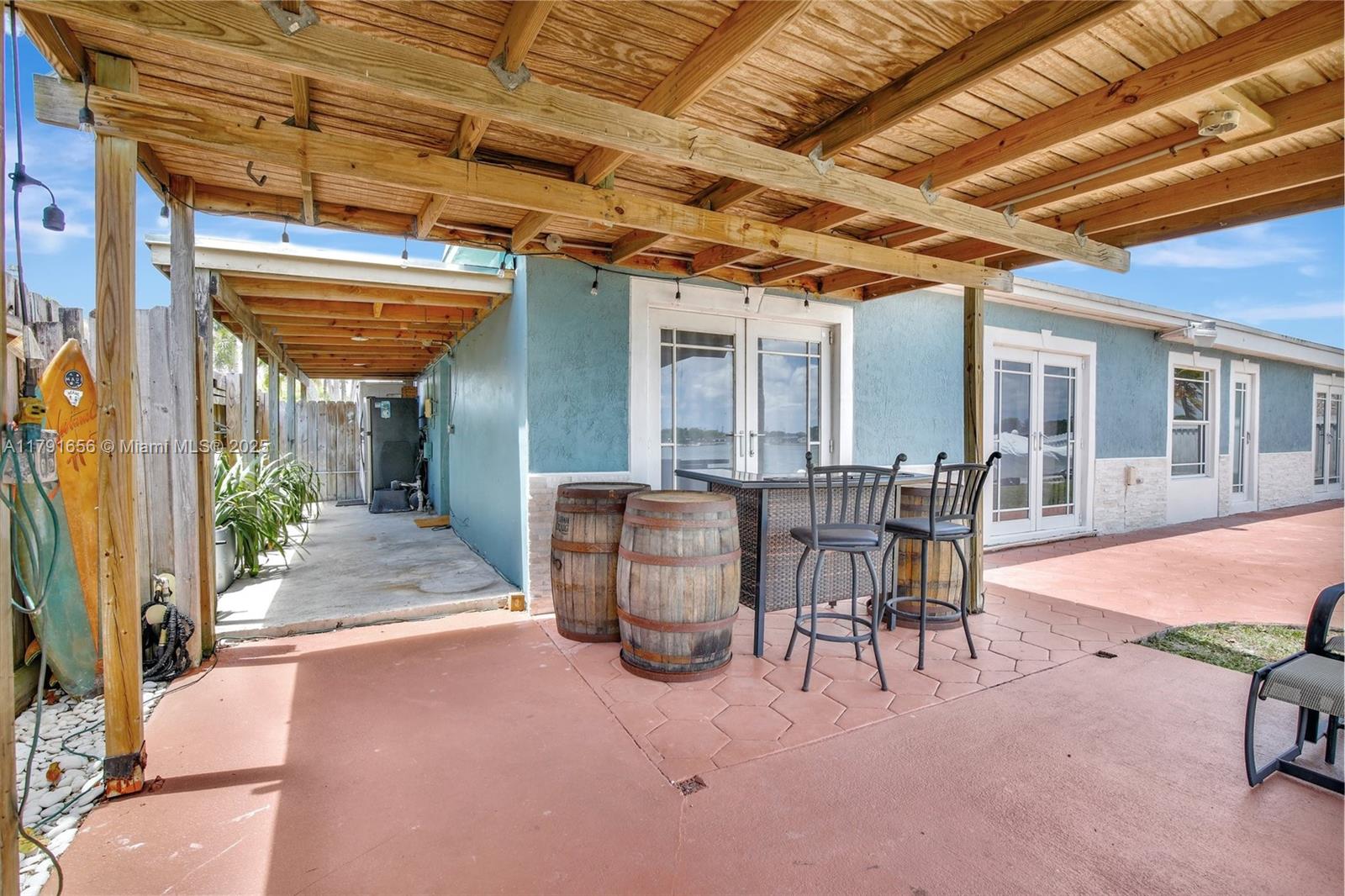 Hialeah, Florida, 33015, United States, 3 Bedrooms Bedrooms, ,2 BathroomsBathrooms,Residential,For Sale,1787509