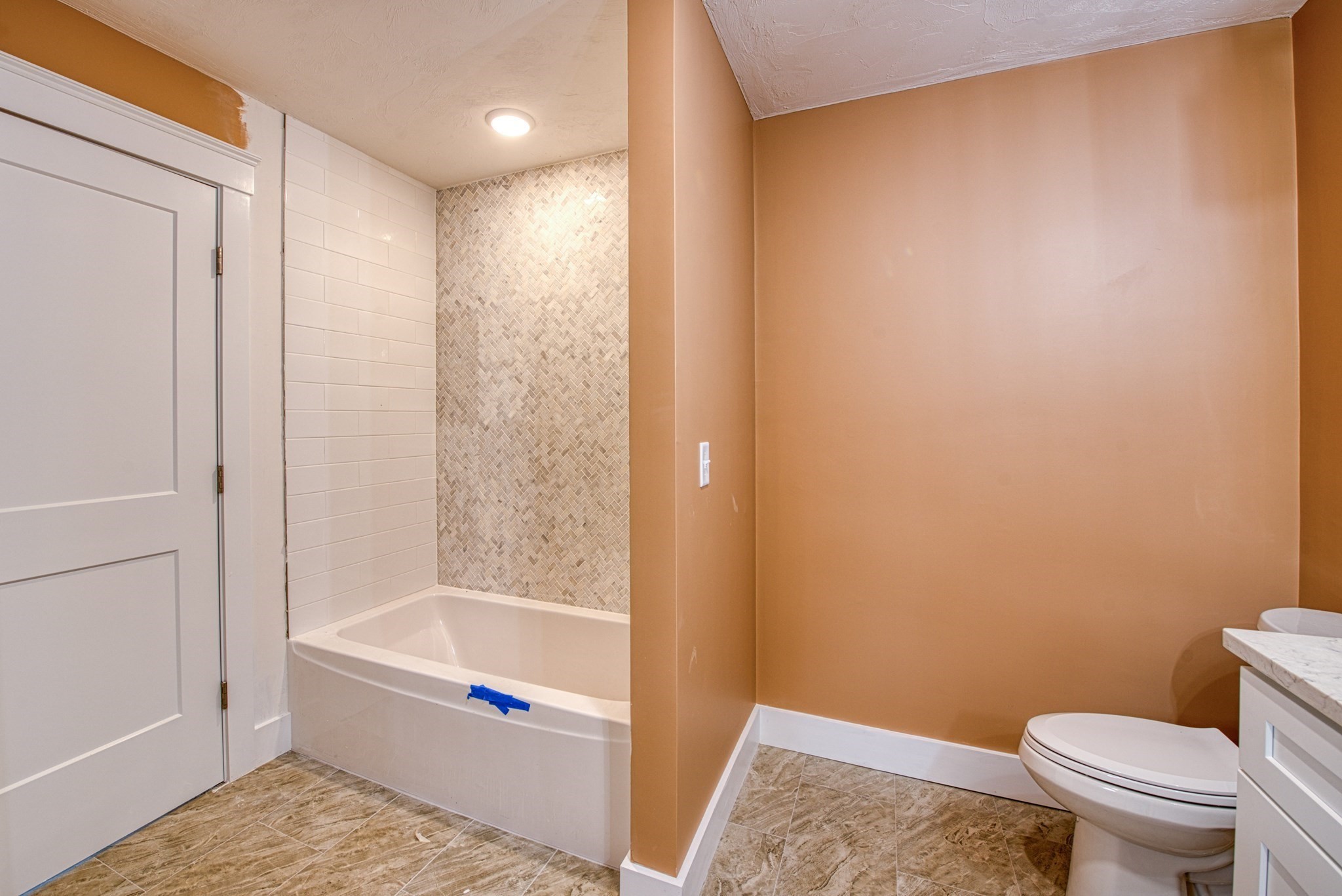 Norton, Massachusetts, 02766, United States, 4 Bedrooms Bedrooms, ,3 BathroomsBathrooms,Residential,For Sale,1869812