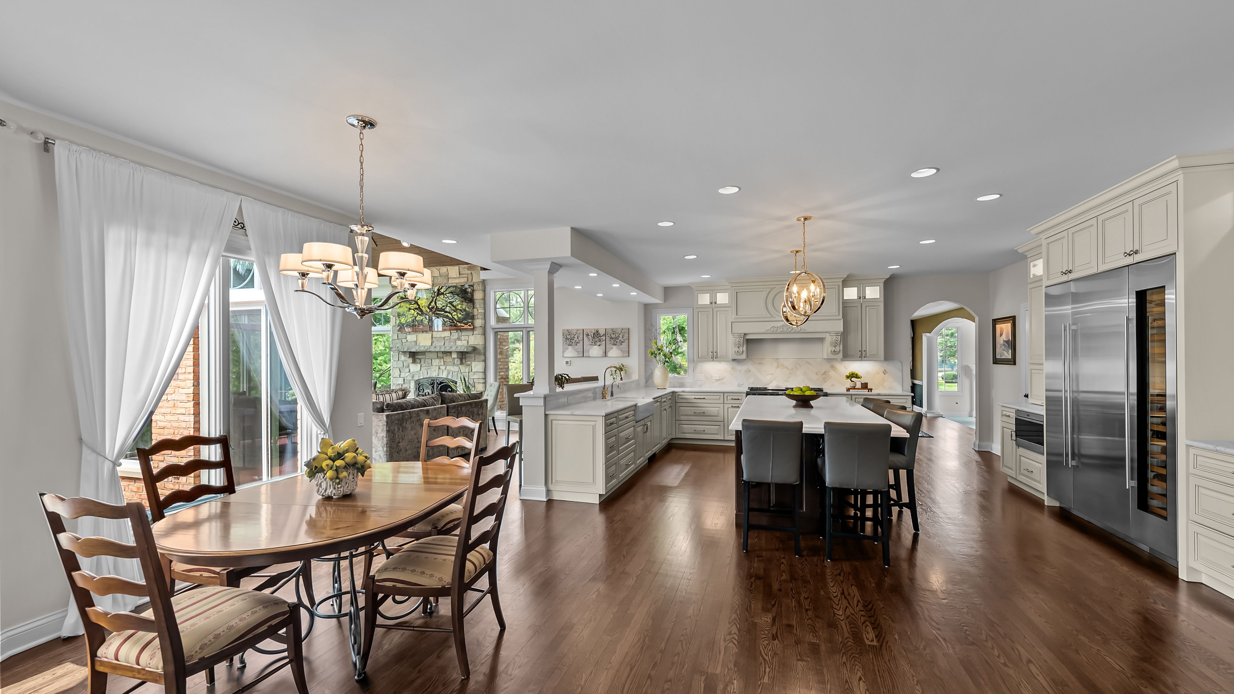  Experience Luxury Living at its Finest in Barrington - 物件實景