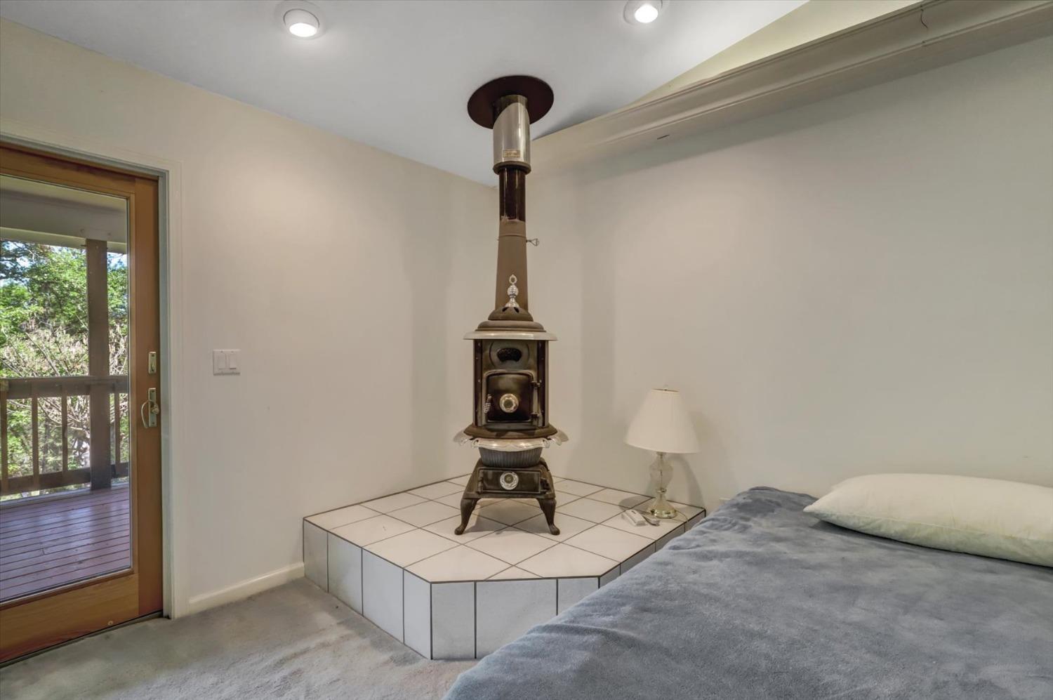 Penn Valley, California, 95946, United States, 3 Bedrooms Bedrooms, ,4 BathroomsBathrooms,Residential,For Sale,1798374