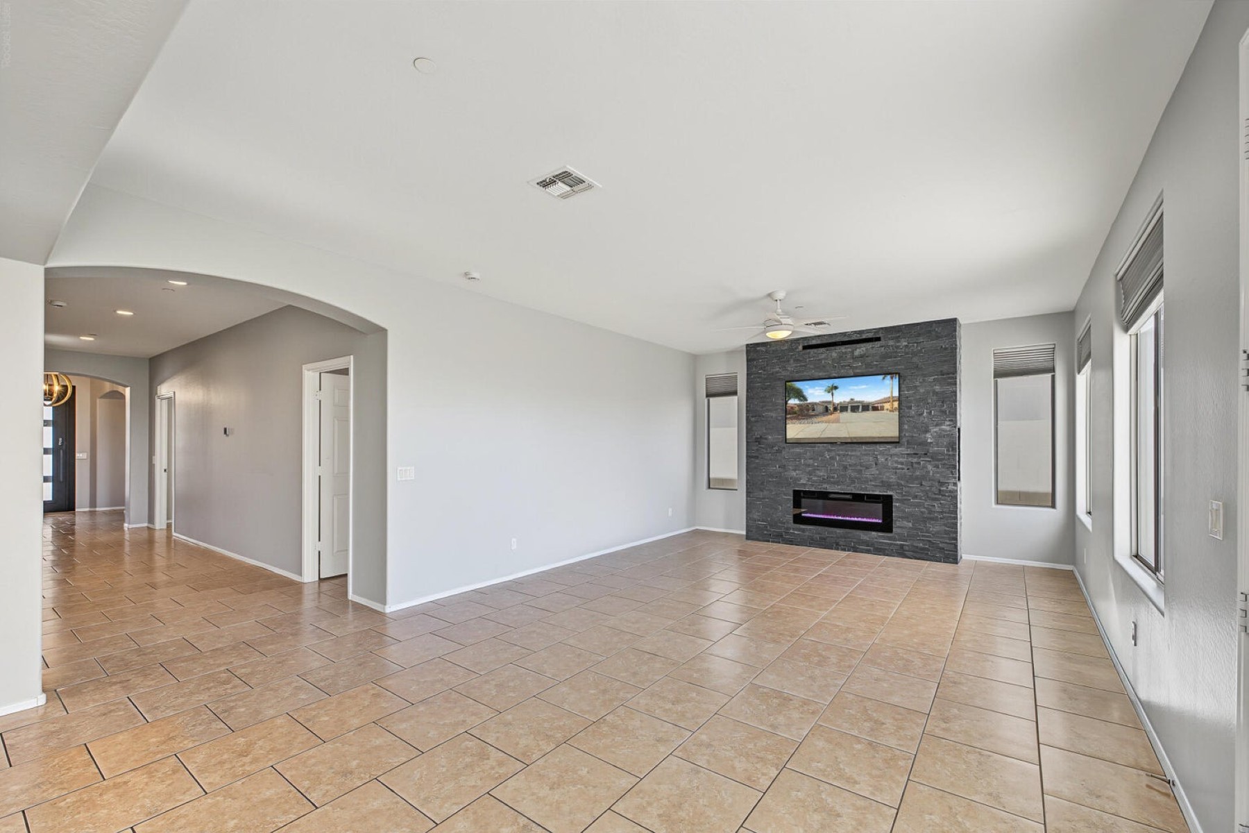  15250 W Pierson Street¦Goodyear, AZ - 物件實景