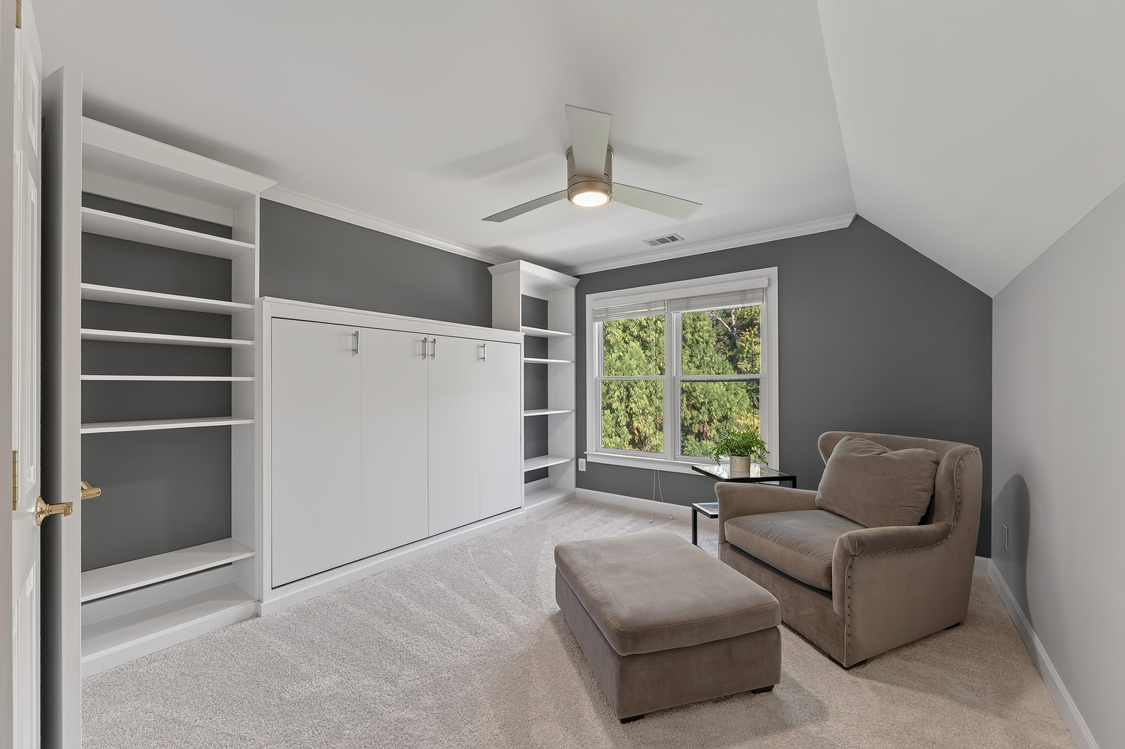 Custom-Built Home in The Grove at Highland Pointe - 物件實景