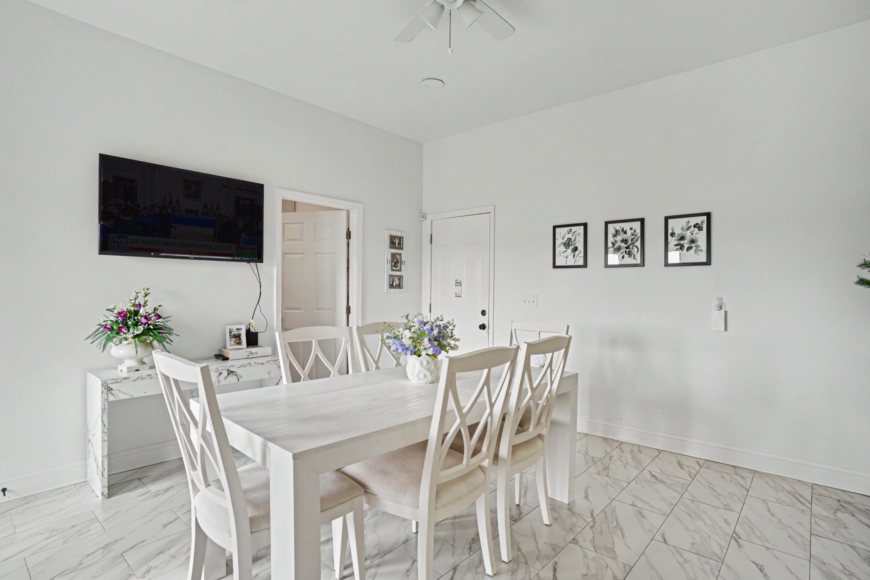  9657 Whitefield Avenue - 物件實景