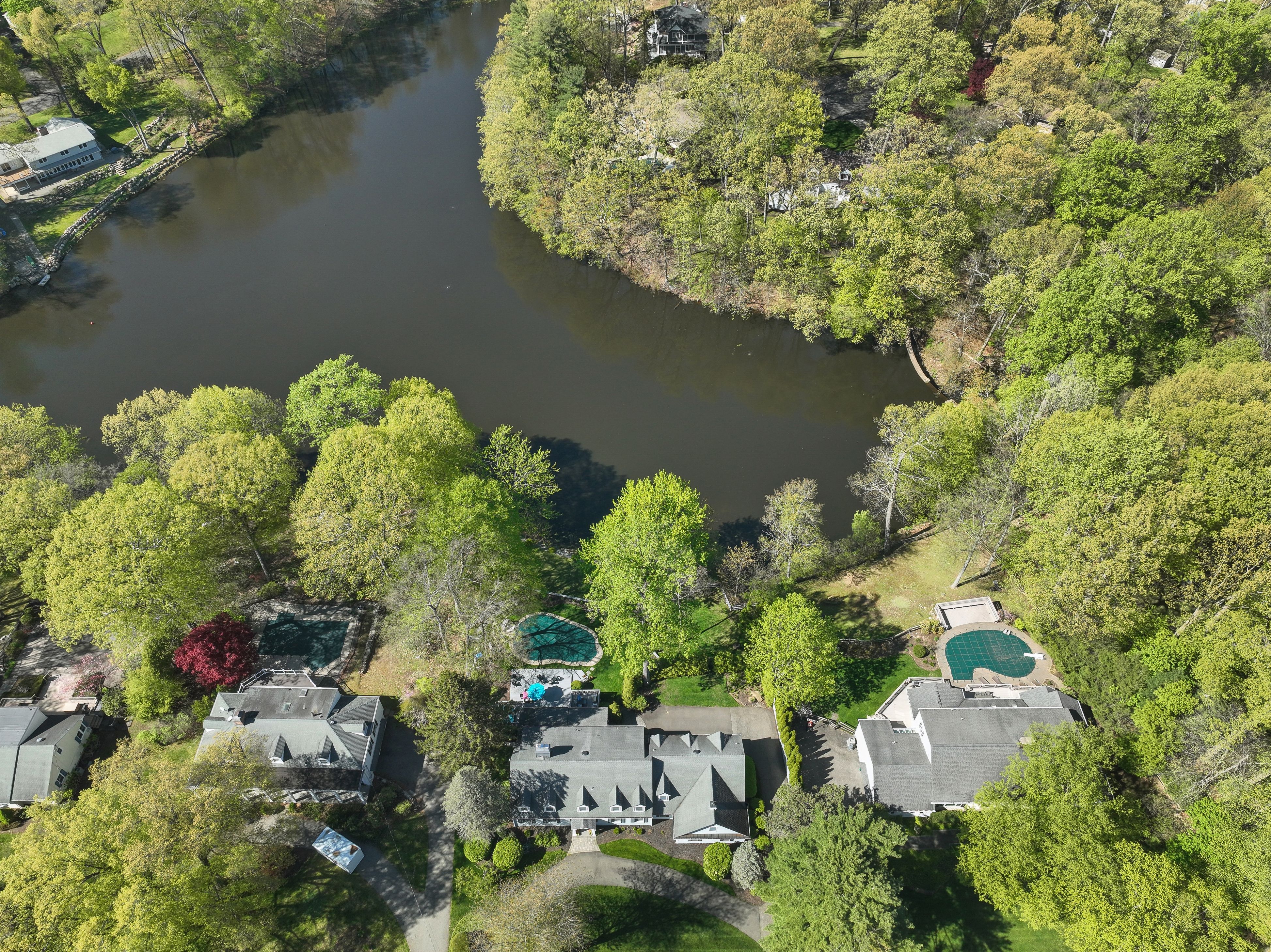  372 Lakeview Drive, Wyckoff, NJ 07481 - 物件實景
