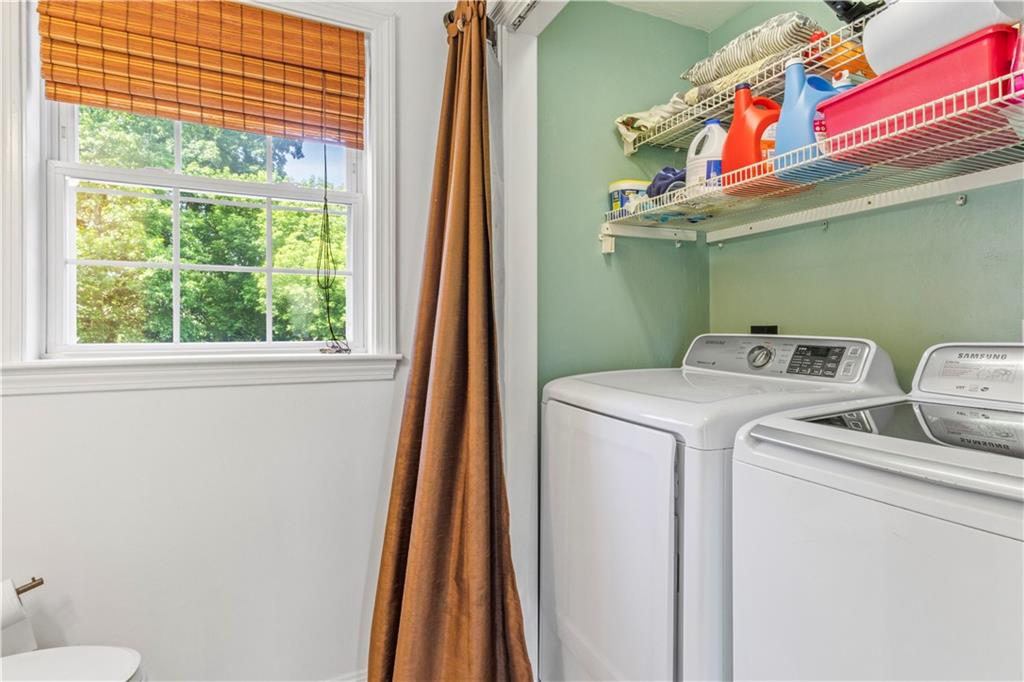 Bellingham, Massachusetts, 02019, United States, 3 Bedrooms Bedrooms, ,3 BathroomsBathrooms,Residential,For Sale,1978290