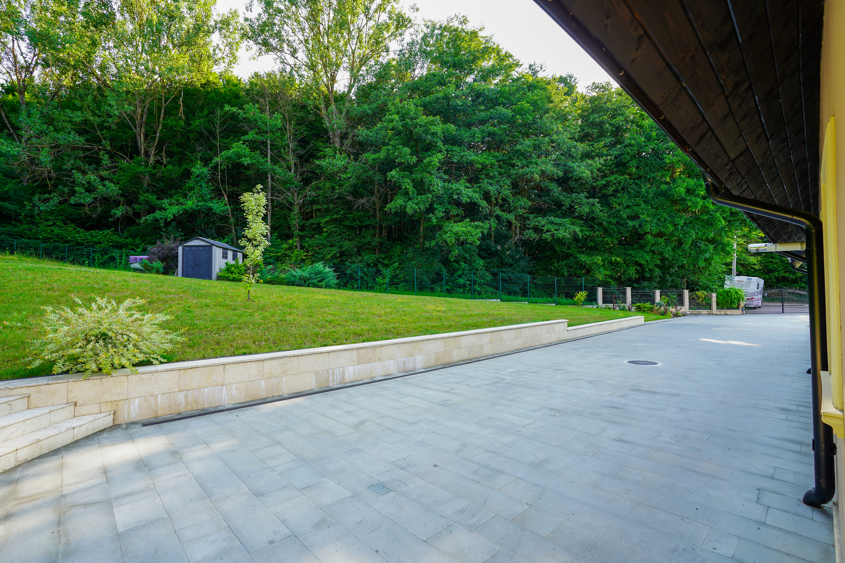  Villa with a 19-Hectare Private Estate on the Edge of the Forest - 物件實景