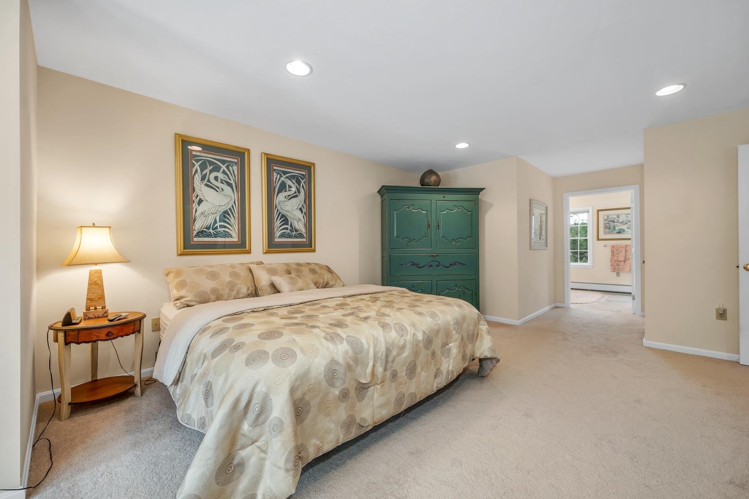 Gilford, New Hampshire, 03249, United States, 4 Bedrooms Bedrooms, ,4 BathroomsBathrooms,Residential,For Sale,1857235