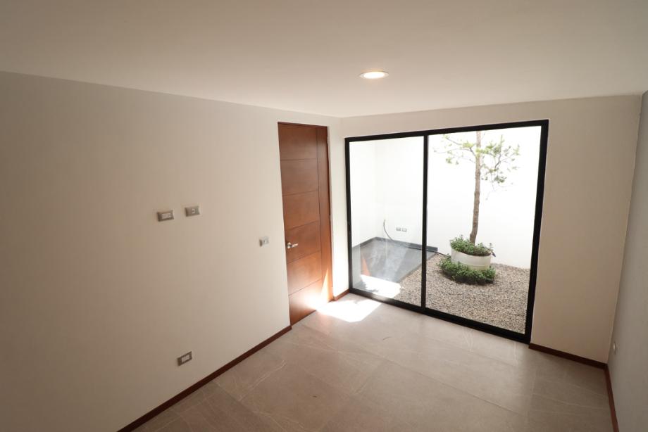 Bosque Monarca, Morelia, Michoacán de Ocampo, 58350, Mexico, 3 Bedrooms Bedrooms, ,2 BathroomsBathrooms,Residential,For Sale,Bosque Monarca,1440665