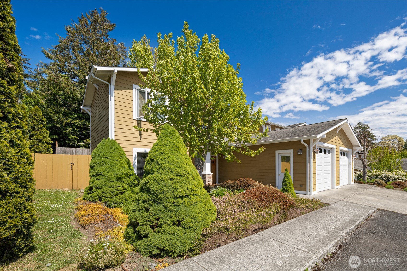 Friday Harbor, Washington, 98250, United States, 2 Bedrooms Bedrooms, ,3 BathroomsBathrooms,Residential,For Sale,1818388