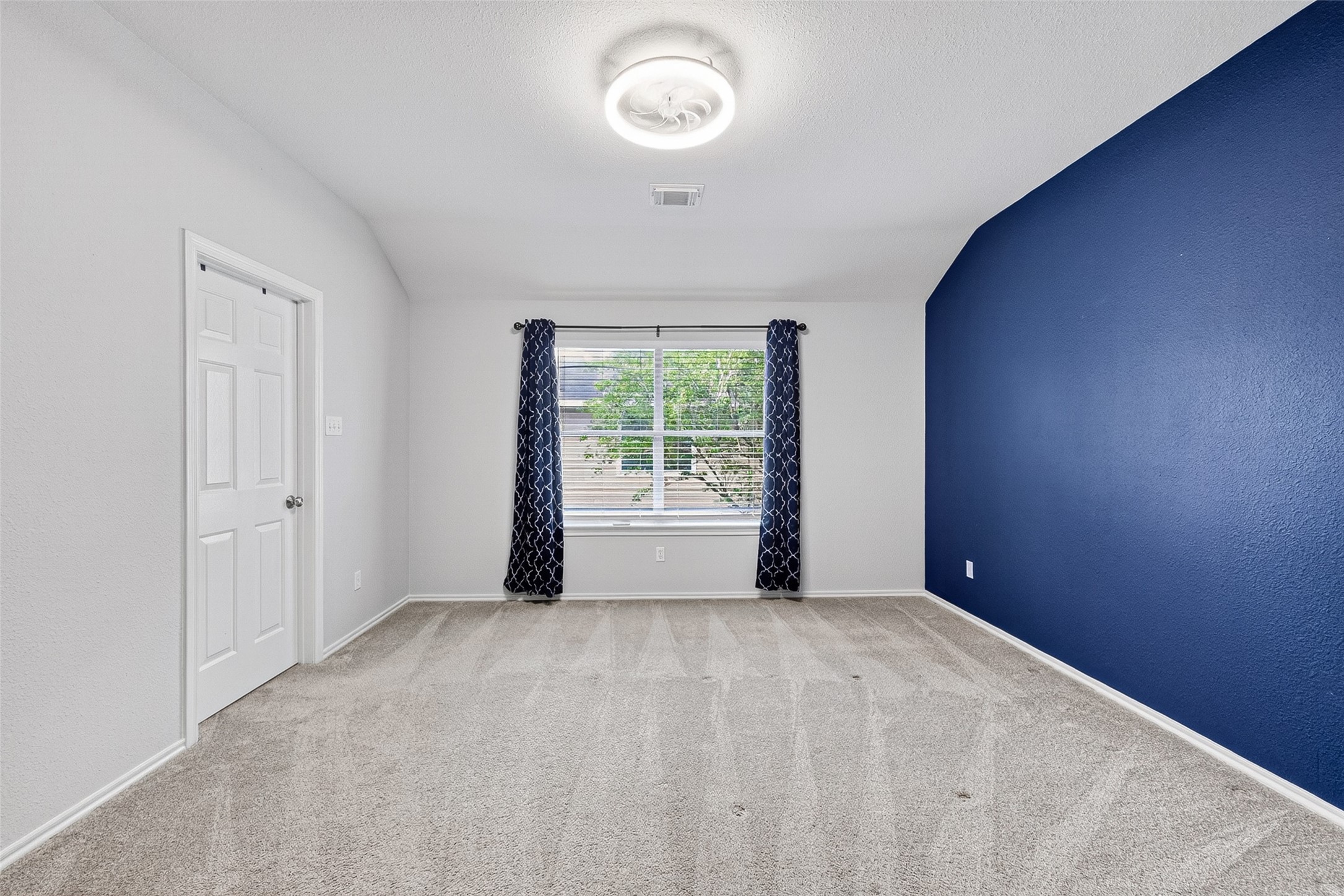  16831 Bellmoor Lane - 物件實景