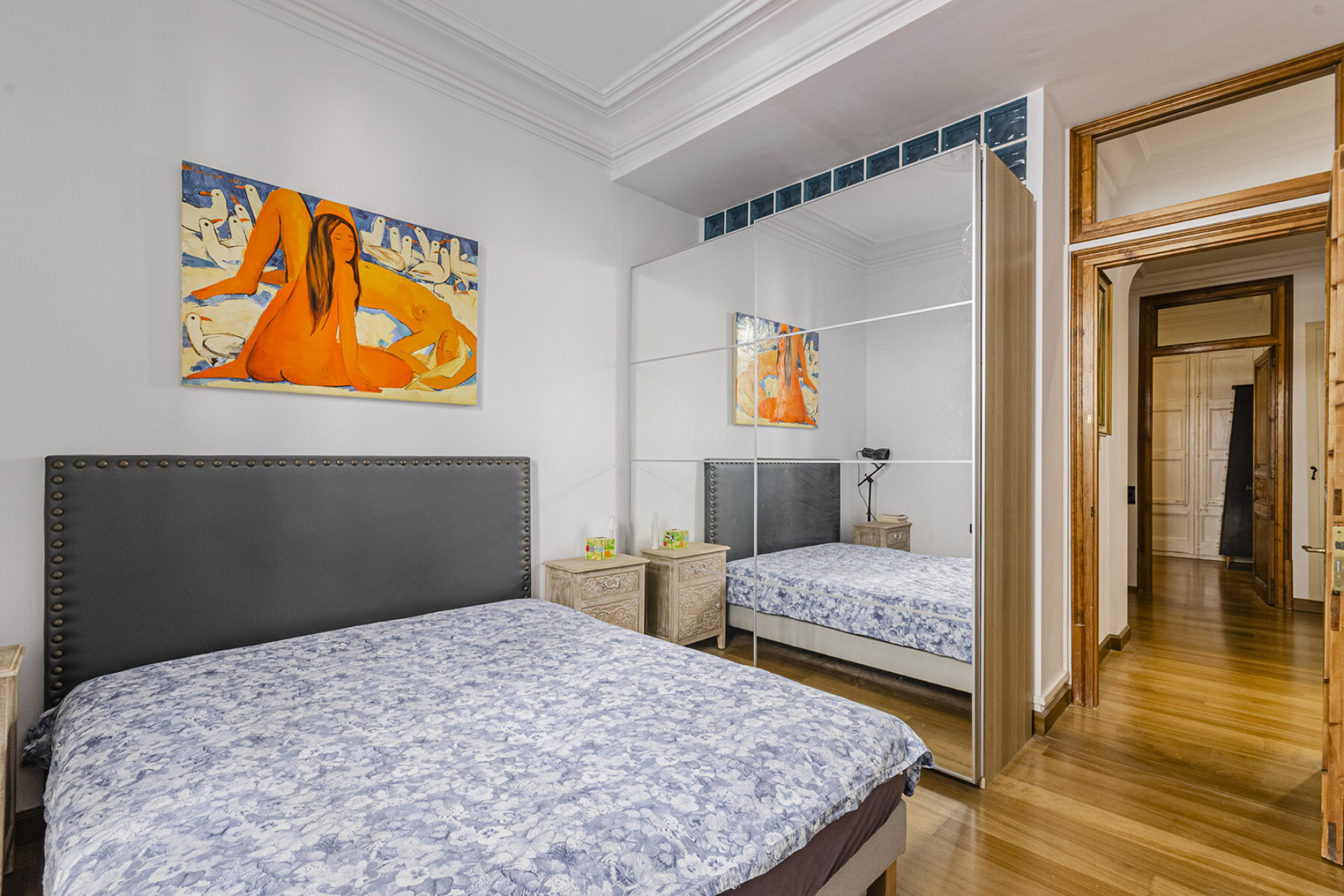  Large apartment with its own style in the oldest part of Barcelona - 物件實景