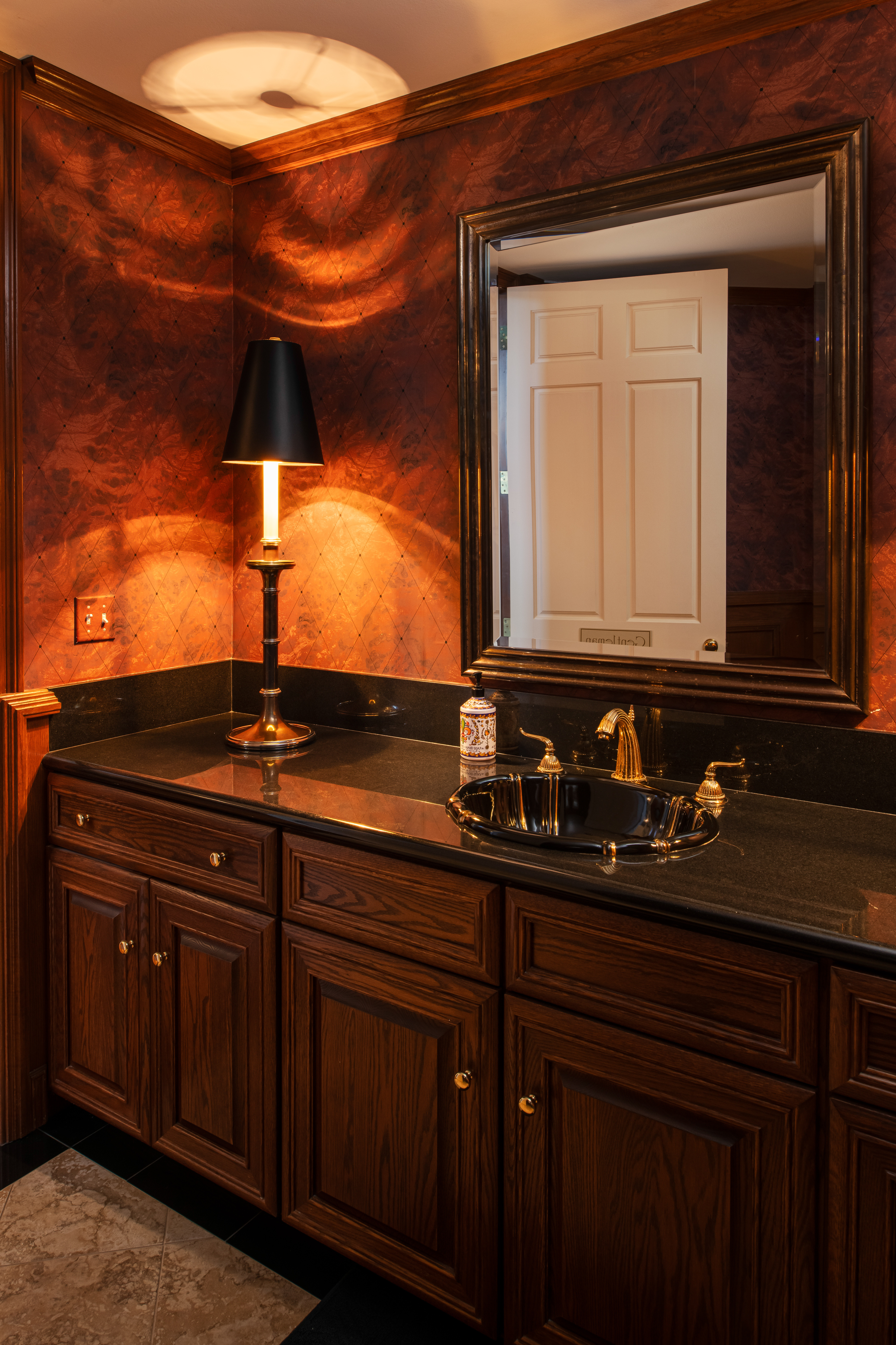  177 Shorewood Drive, Lake Arrowhead, CA 92352 - 物件實景