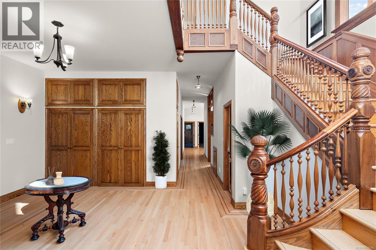 NORTH SAANICH, British Columbia, V8L 5P8, CA, 7 Bedrooms Bedrooms, ,10 BathroomsBathrooms,Residential,For Sale,1950627