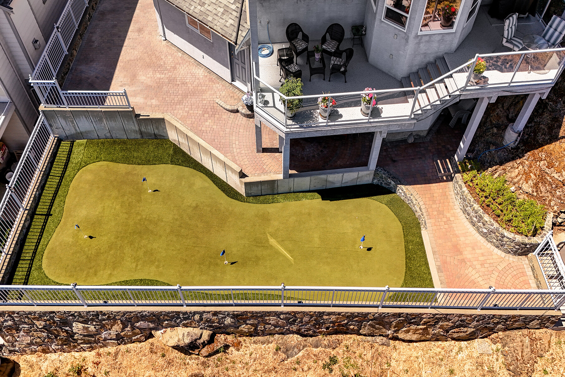  Custom Home in Crystal View - 物件實景