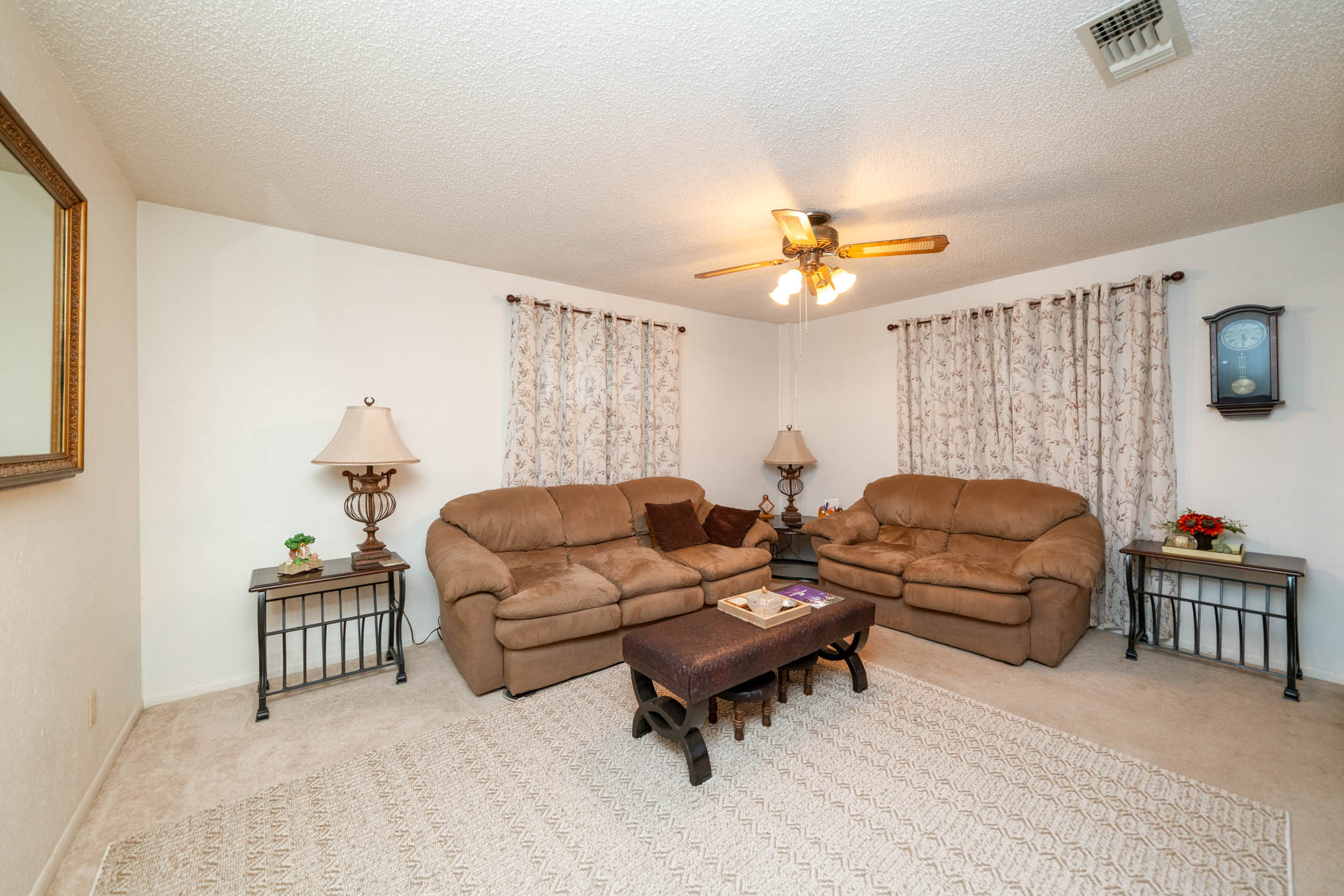 Jacksonville, Texas, 75766, United States, 4 Bedrooms Bedrooms, ,2 BathroomsBathrooms,Residential,For Sale,1974888