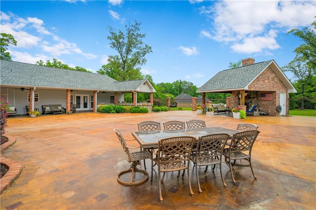 Jena, Louisiana, 71342, United States, 3 Bedrooms Bedrooms, ,3 BathroomsBathrooms,Residential,For Sale,2049158
