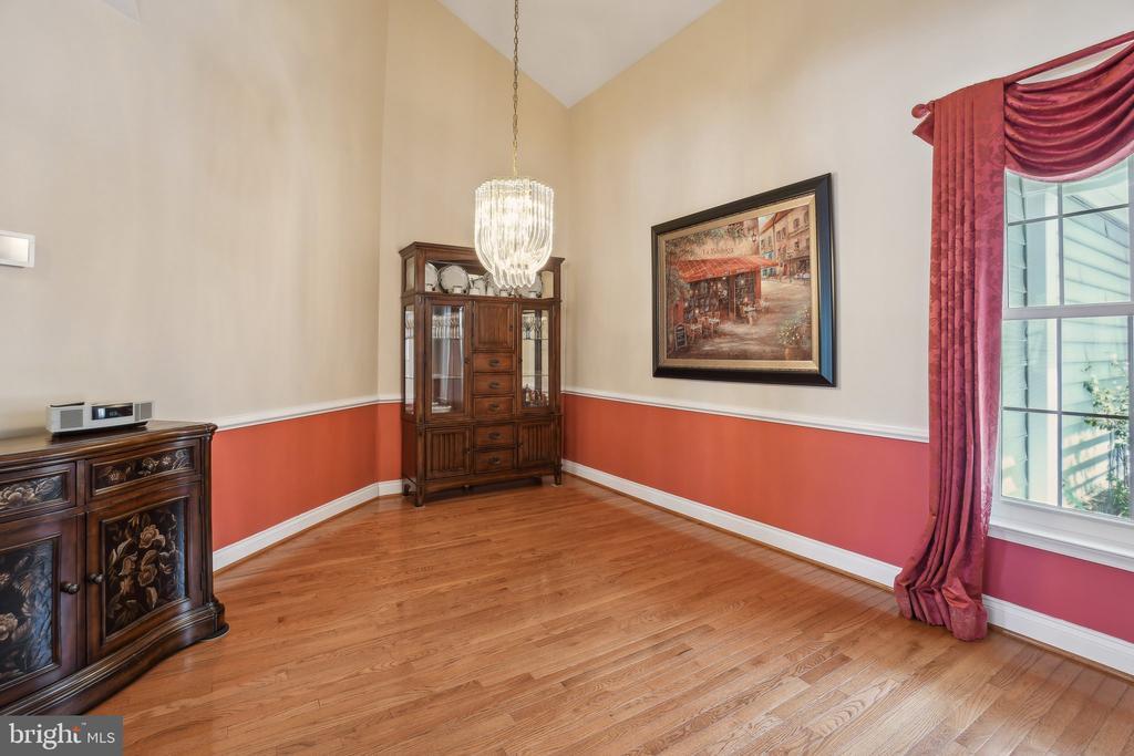 Gainesville, Virginia, 20155, United States, 3 Bedrooms Bedrooms, ,4 BathroomsBathrooms,Residential,For Sale,1896801