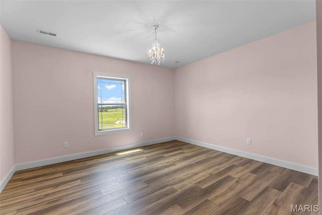 Cape Girardeau, Missouri, 63701, United States, 5 Bedrooms Bedrooms, ,3 BathroomsBathrooms,Residential,For Sale,1944818
