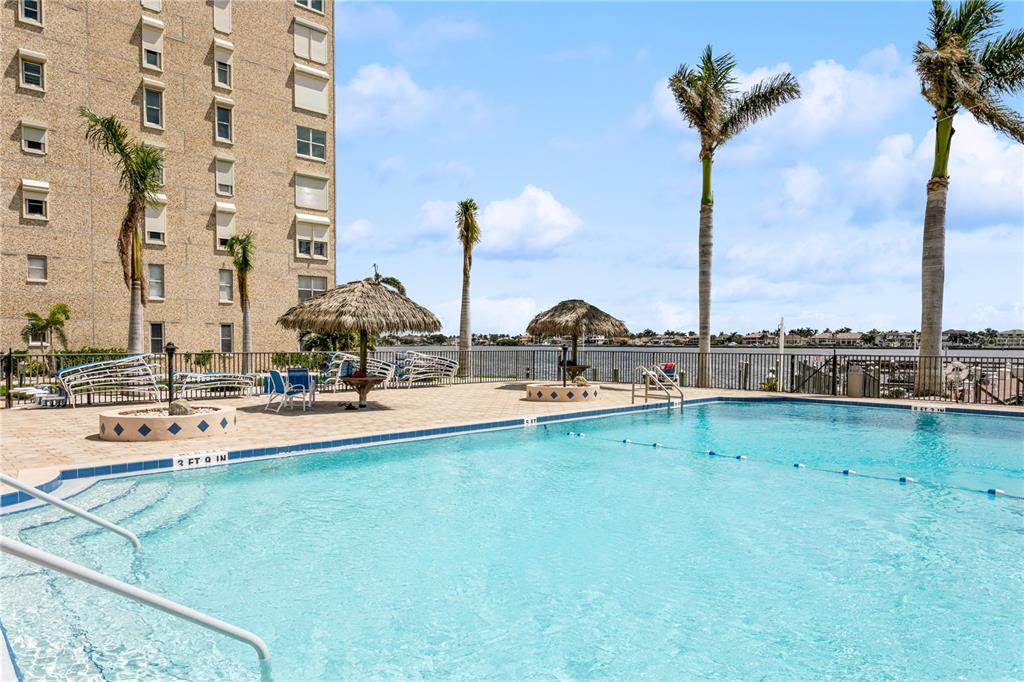 5200 Brittany Drive S Unit 1708, Saint Petersburg, Florida, 33715, United States, 2 Bedrooms Bedrooms, ,2 BathroomsBathrooms,Residential,For Sale,5200 Brittany Drive S Unit 1708,1658784