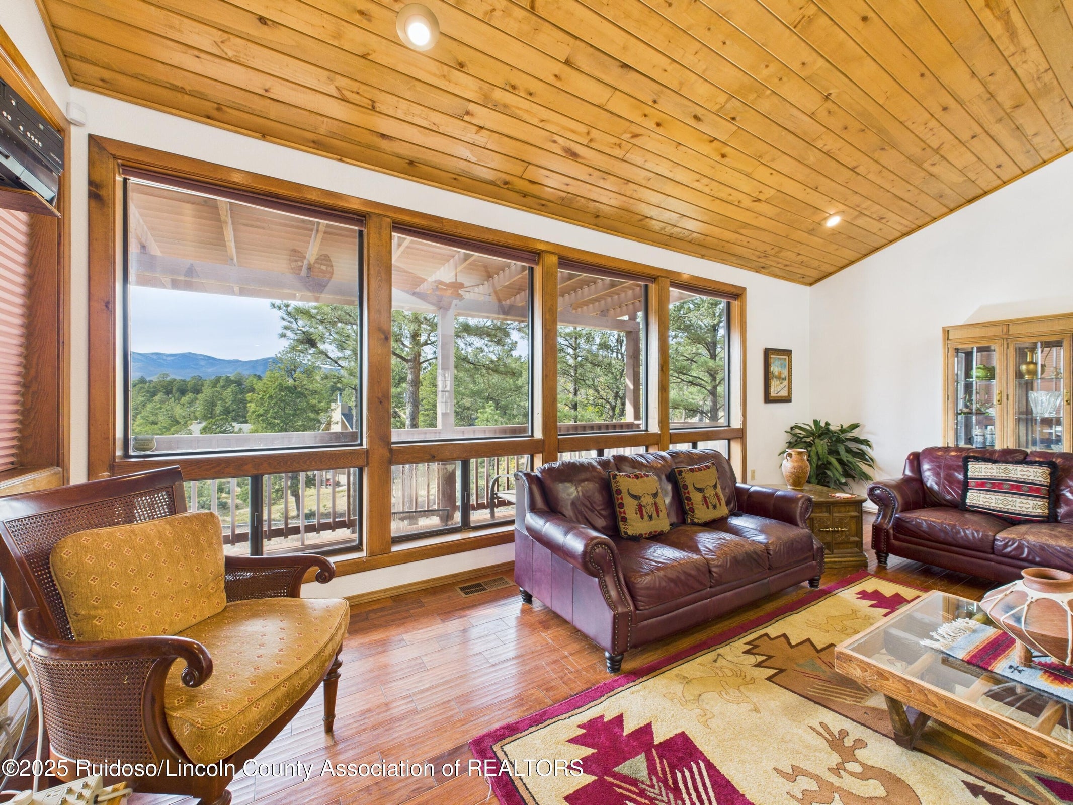 Ruidoso, New Mexico, 88345, United States, 5 Bedrooms Bedrooms, ,4 BathroomsBathrooms,Residential,For Sale,2006103