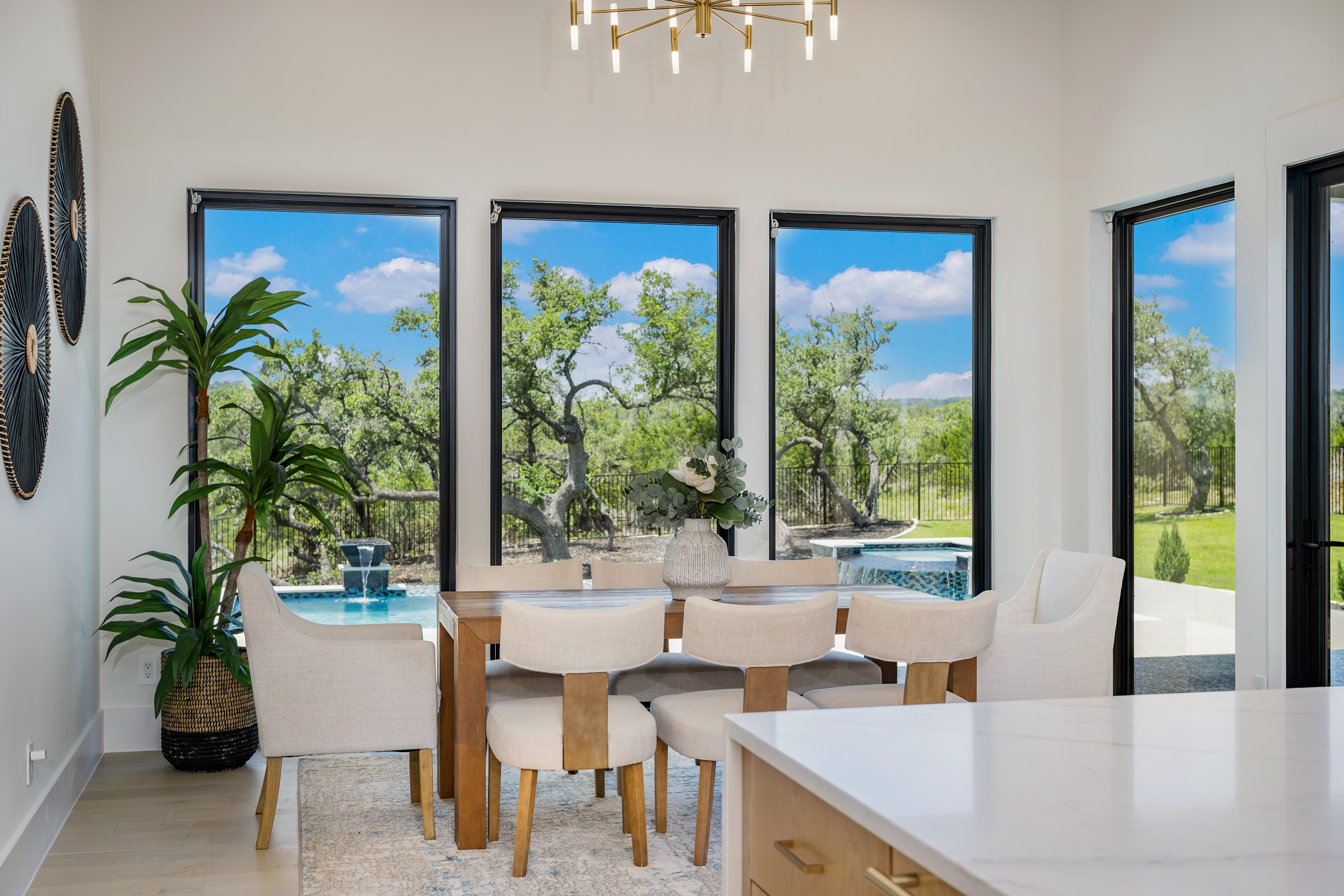  Modern Luxury on 1 Acre - 物件實景