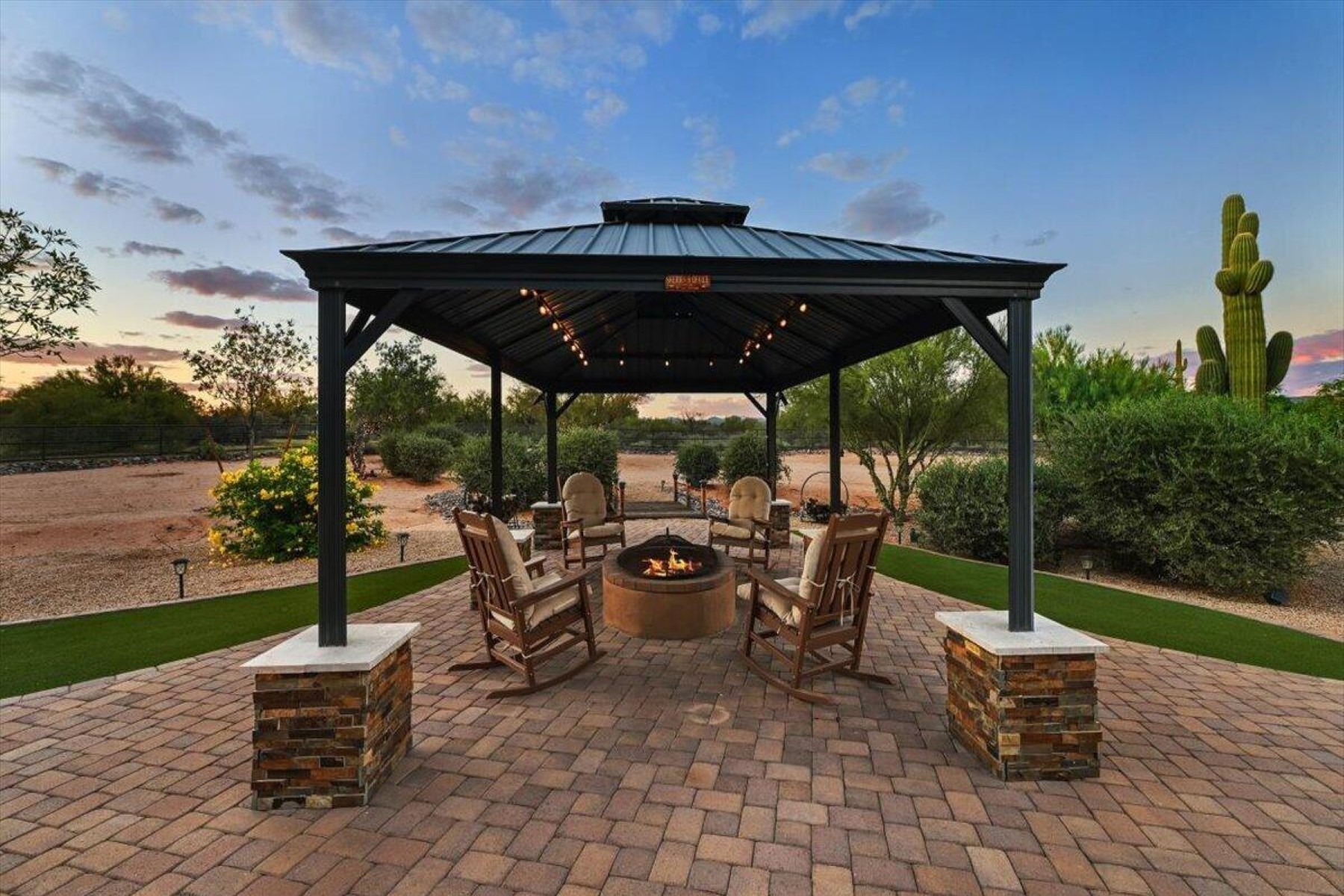  16348 E Calle de los Flores Dr  Scottsdale, AZ - 物件實景