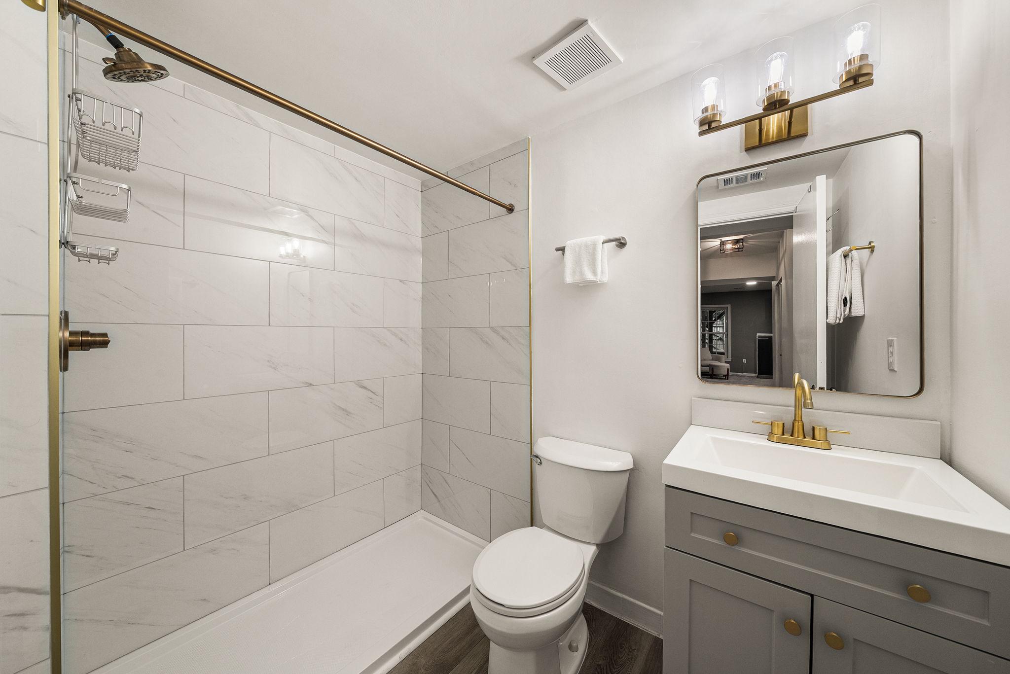 7440 Chummley Court, Falls Church, VA, 22043 - 物件實景