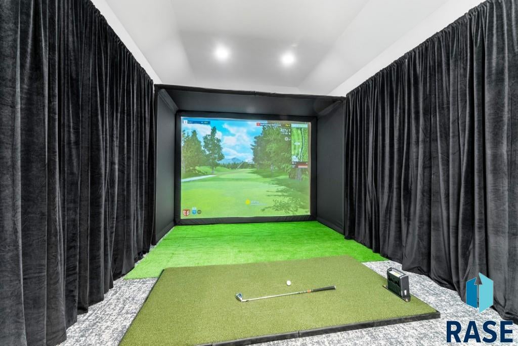 Sioux Falls, South Dakota, 57110, United States, 4 Bedrooms Bedrooms, ,3 BathroomsBathrooms,Residential,For Sale,2005284