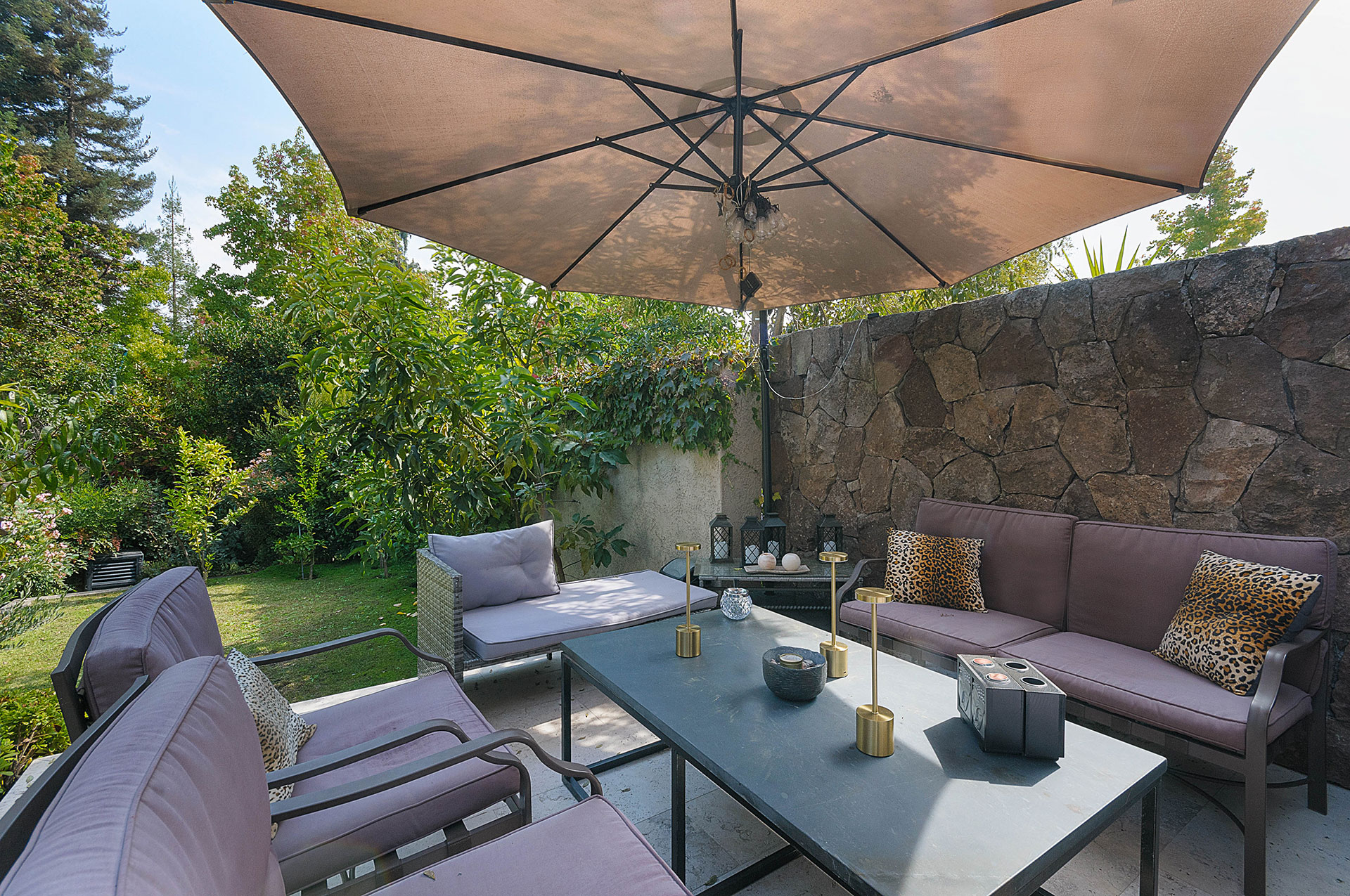  House for sale in the Los Nogales area with sustainable energy solutions - 物件實景