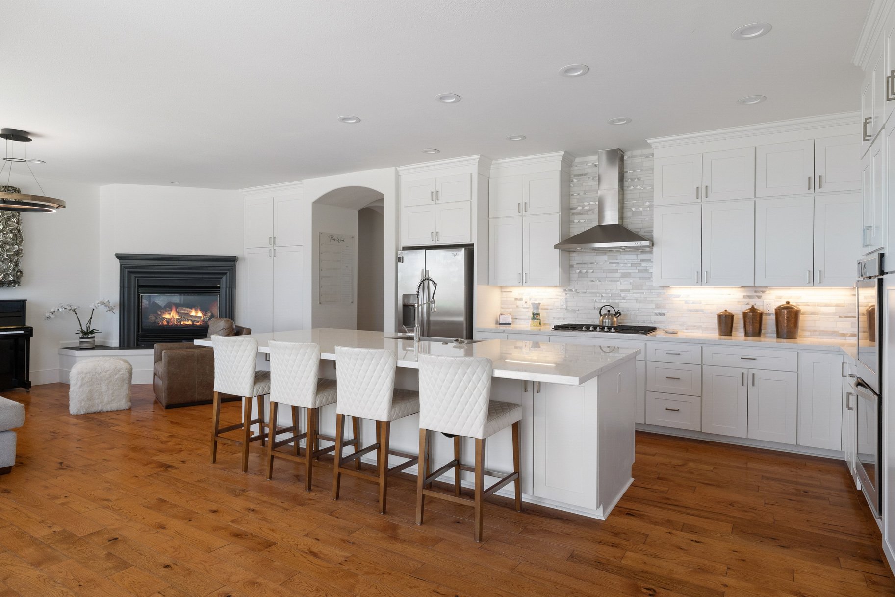  Gorgeous, Fully Updated Arrowcreek Home with Stunning Views - 物件實景