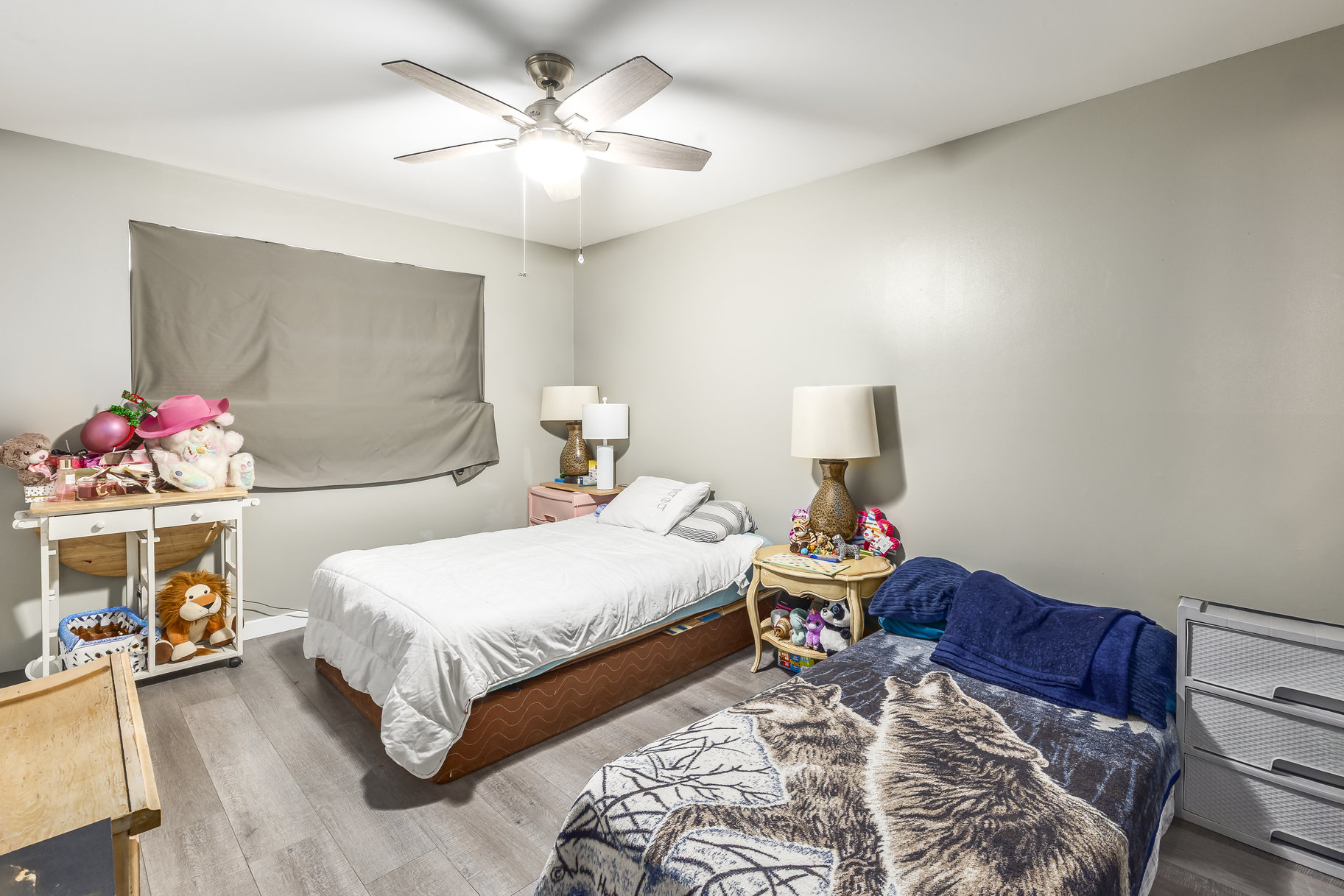  Well-Maintained Four-Unit Property with Exceptional Investment Potential - 物件實景