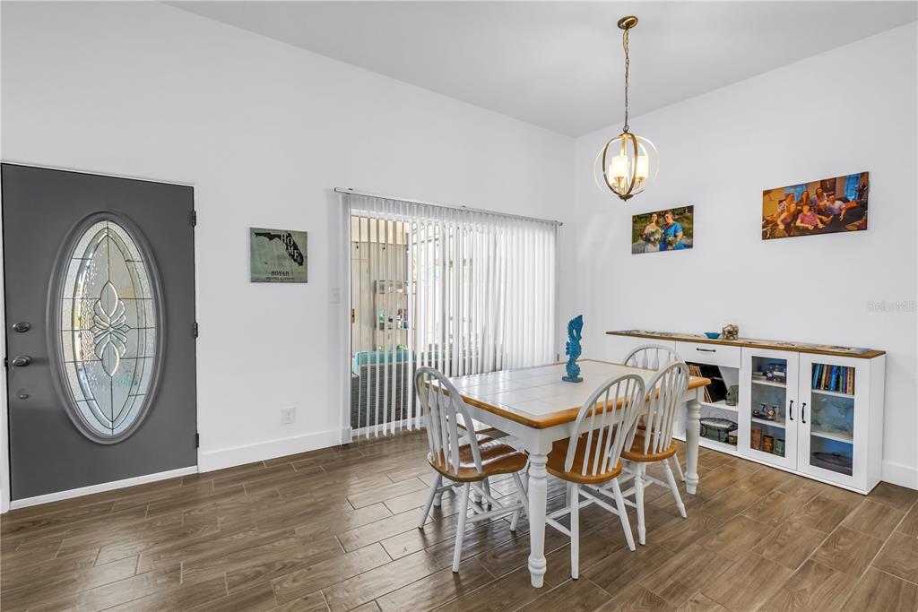 St Pete Beach, Florida, 33706, United States, 3 Bedrooms Bedrooms, ,2 BathroomsBathrooms,Residential,For Sale,1897021