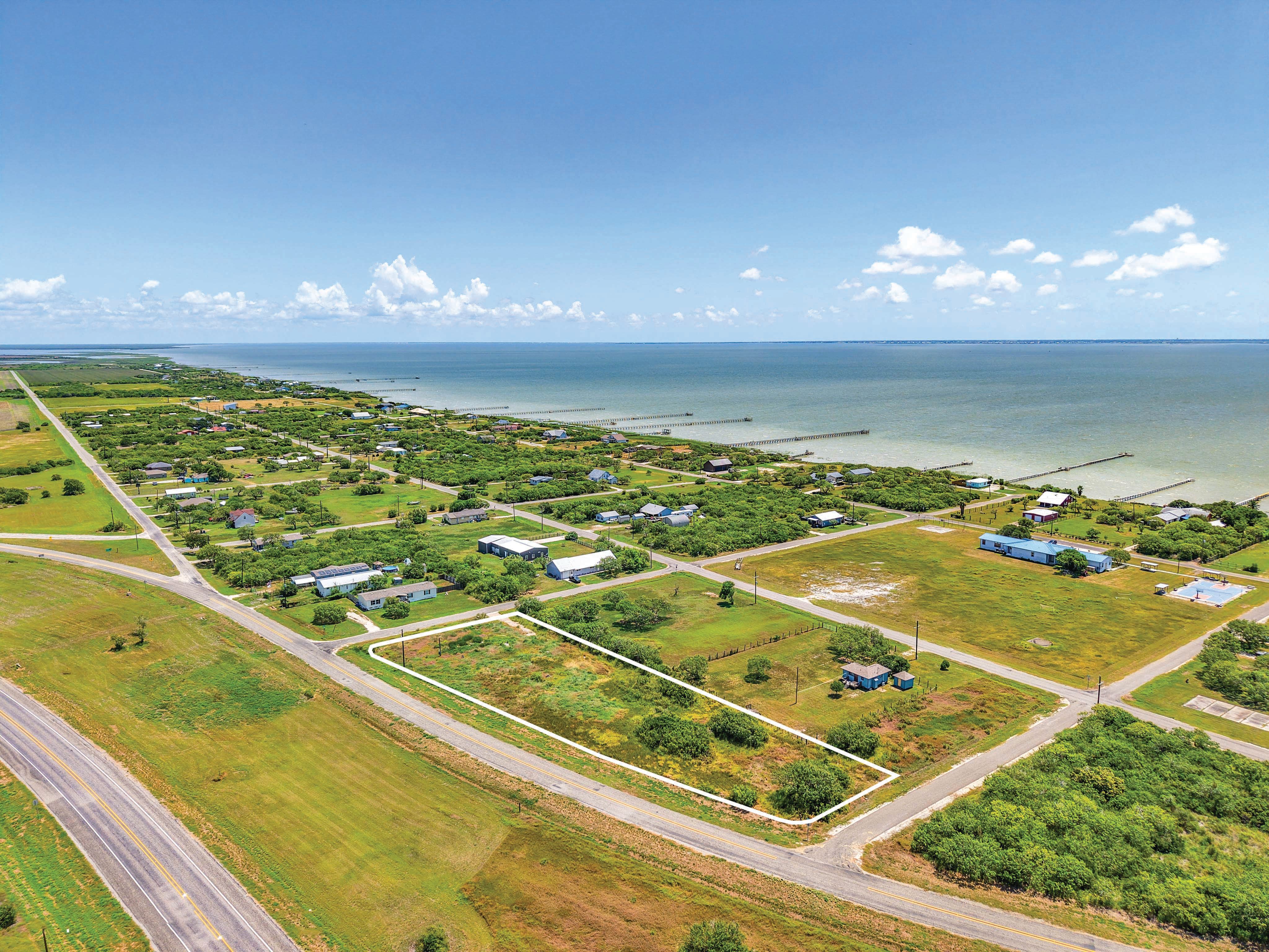  1+ Acre Homesite with Utilities - 物件實景