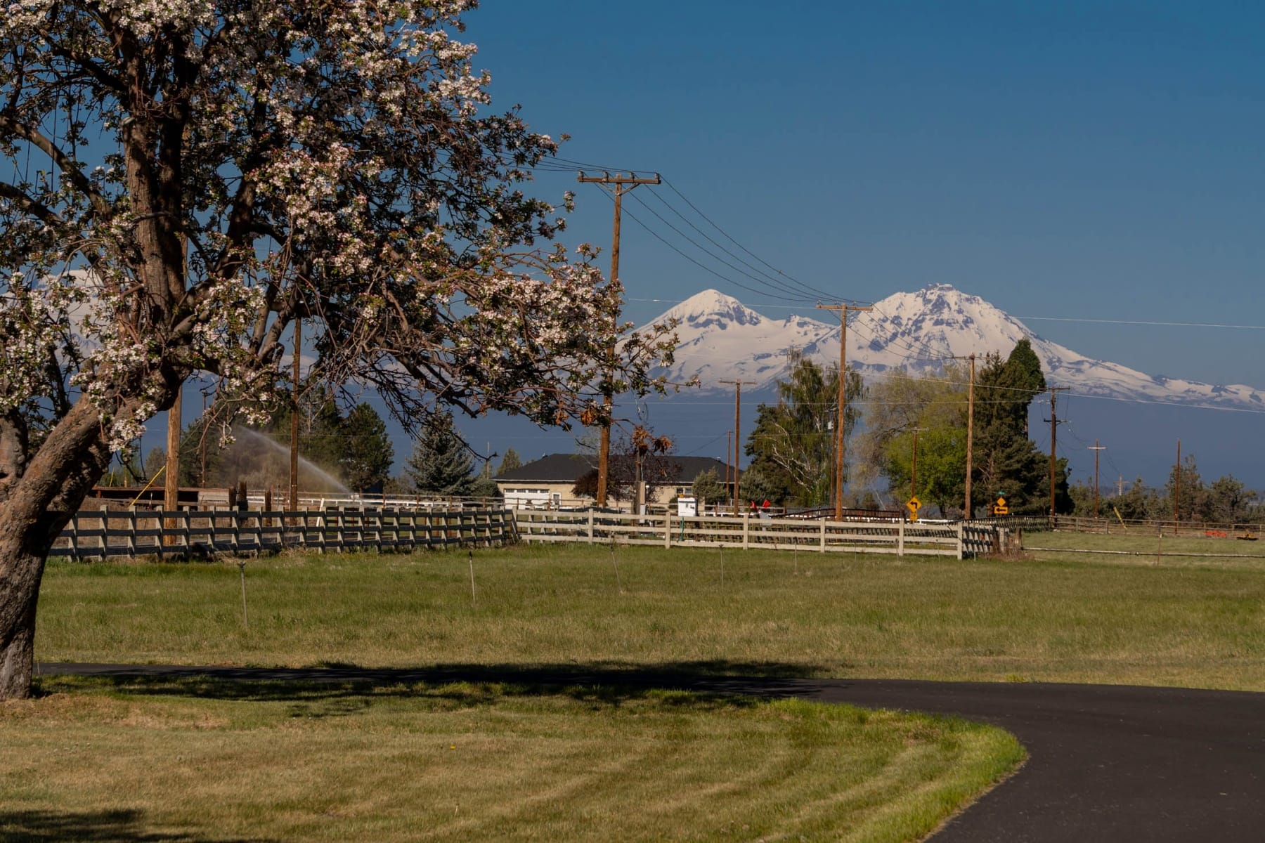  20900 SW Young Avenue Bend, OR 97703 - 物件實景