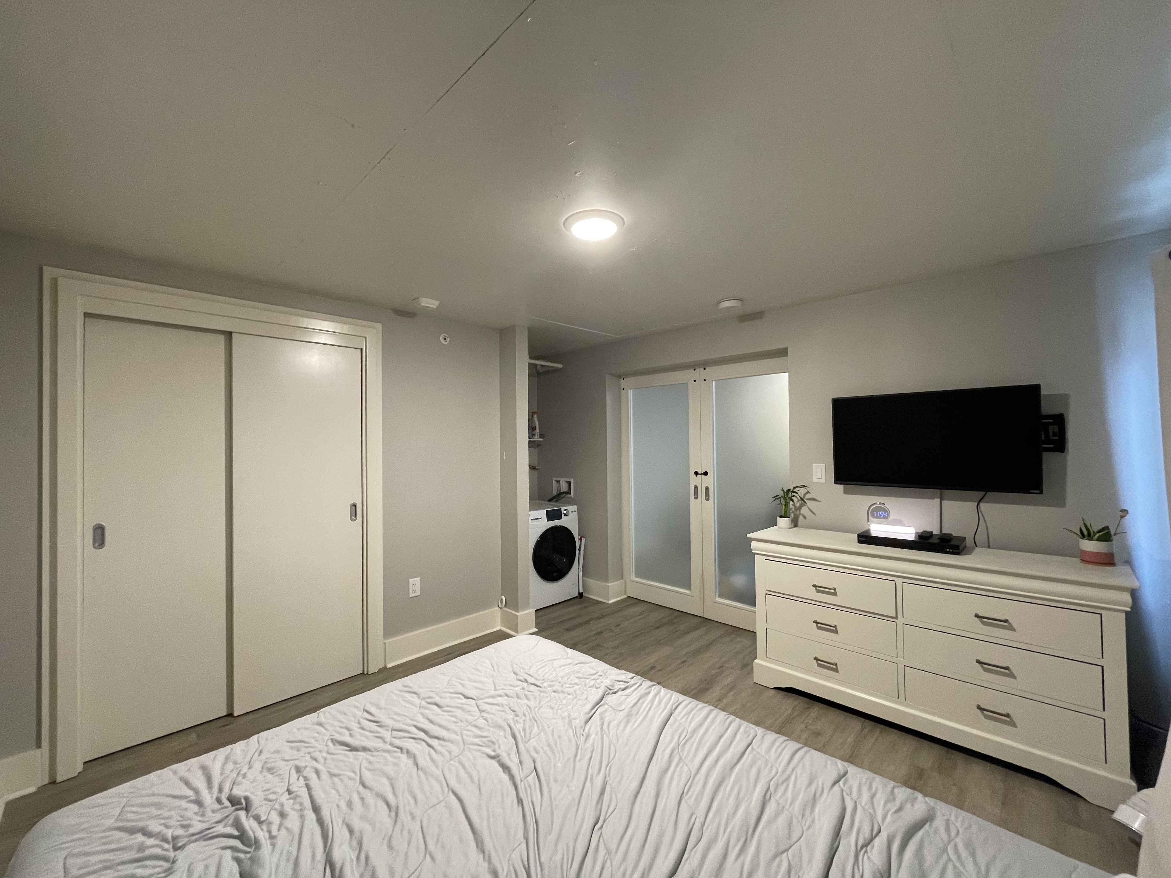 Honolulu, Hawaii, 96813, United States, 1 Bedroom Bedrooms, ,1 BathroomBathrooms,Residential,For Sale,1982854