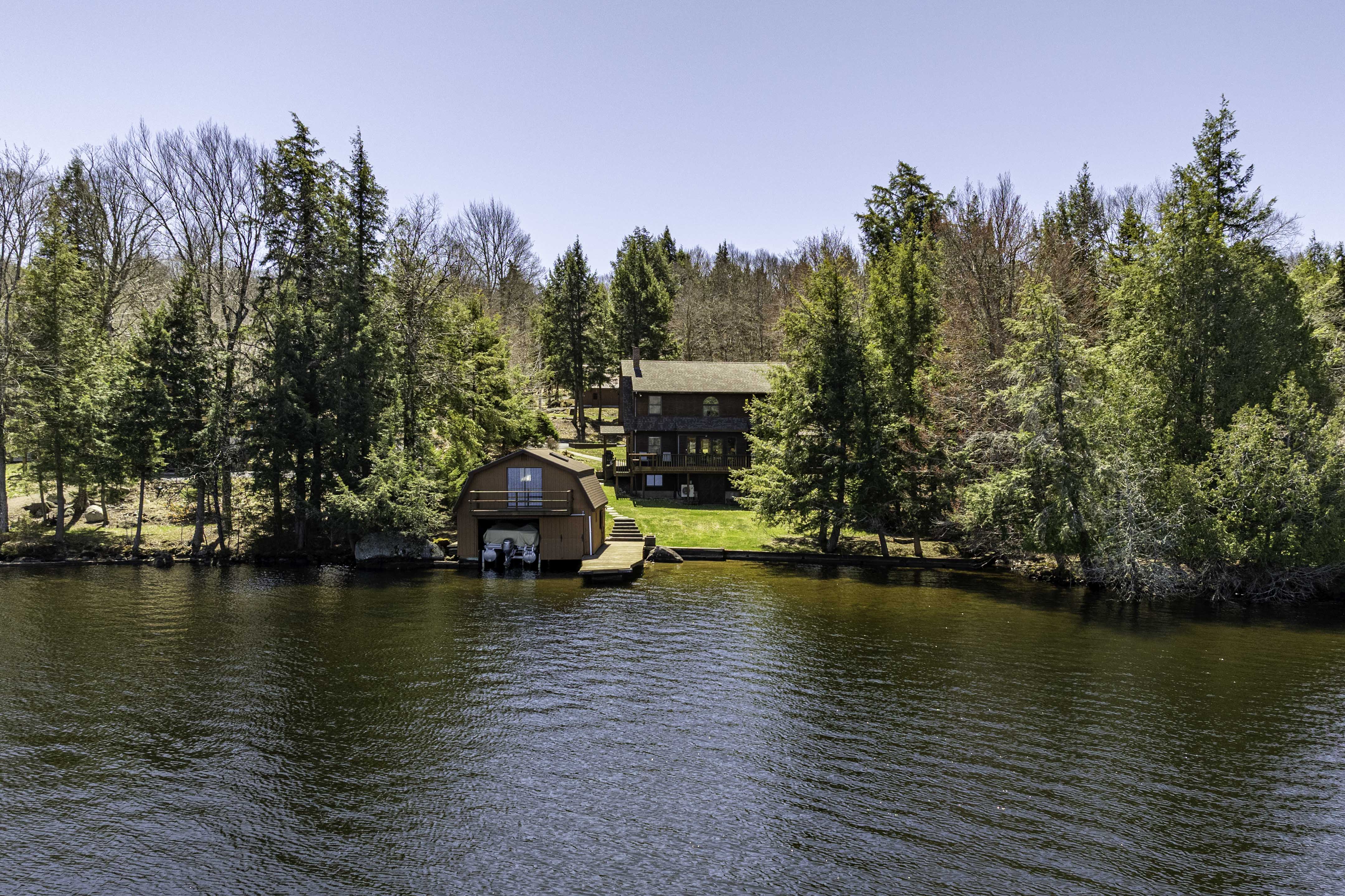  Fourth Lake Beauty with Sandy Shoreline - 物件實景