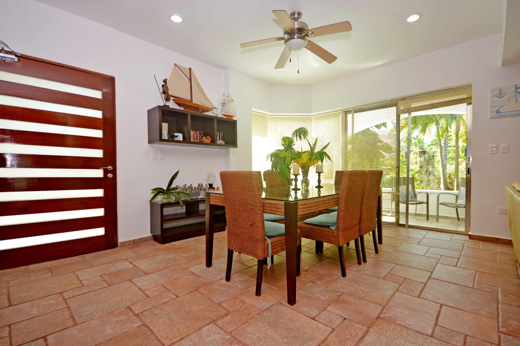  DUPLEX 6 BEDROOM HOME NEAR THE BEACH - 物件實景