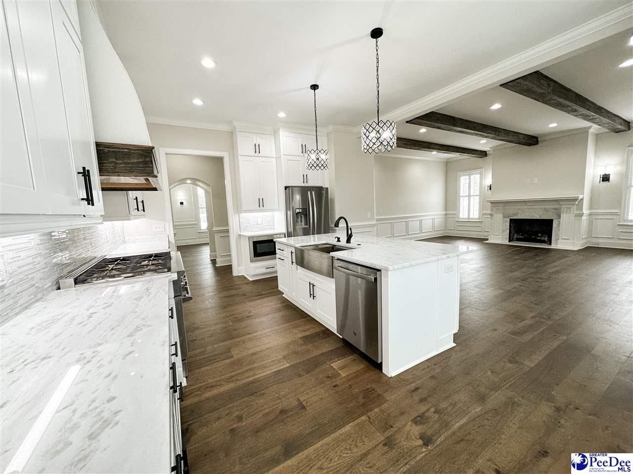 Florence, South Carolina, 29501, United States, 5 Bedrooms Bedrooms, ,4 BathroomsBathrooms,Residential,For Sale,1721765