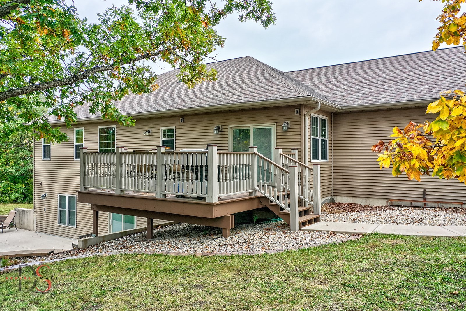 Marseilles, Illinois, 61341, United States, 4 Bedrooms Bedrooms, ,3 BathroomsBathrooms,Residential,For Sale,1970434