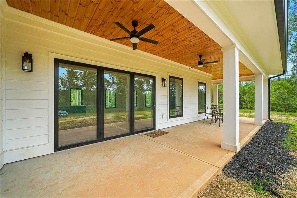 Talking Rock, Georgia, 30175, United States, 3 Bedrooms Bedrooms, ,3 BathroomsBathrooms,Residential,For Sale,1973806