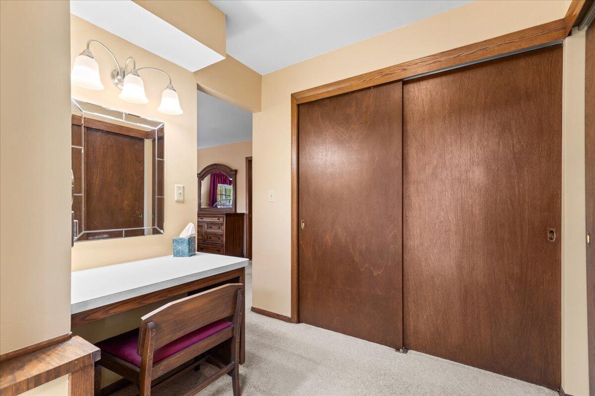 West Bend, Wisconsin, 53095, United States, 3 Bedrooms Bedrooms, ,2 BathroomsBathrooms,Residential,For Sale,1917208