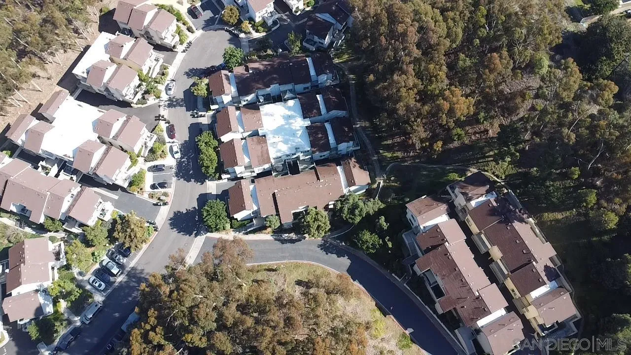 San Diego, California, 92111, United States, 2 Bedrooms Bedrooms, ,3 BathroomsBathrooms,Residential,For Sale,2003271