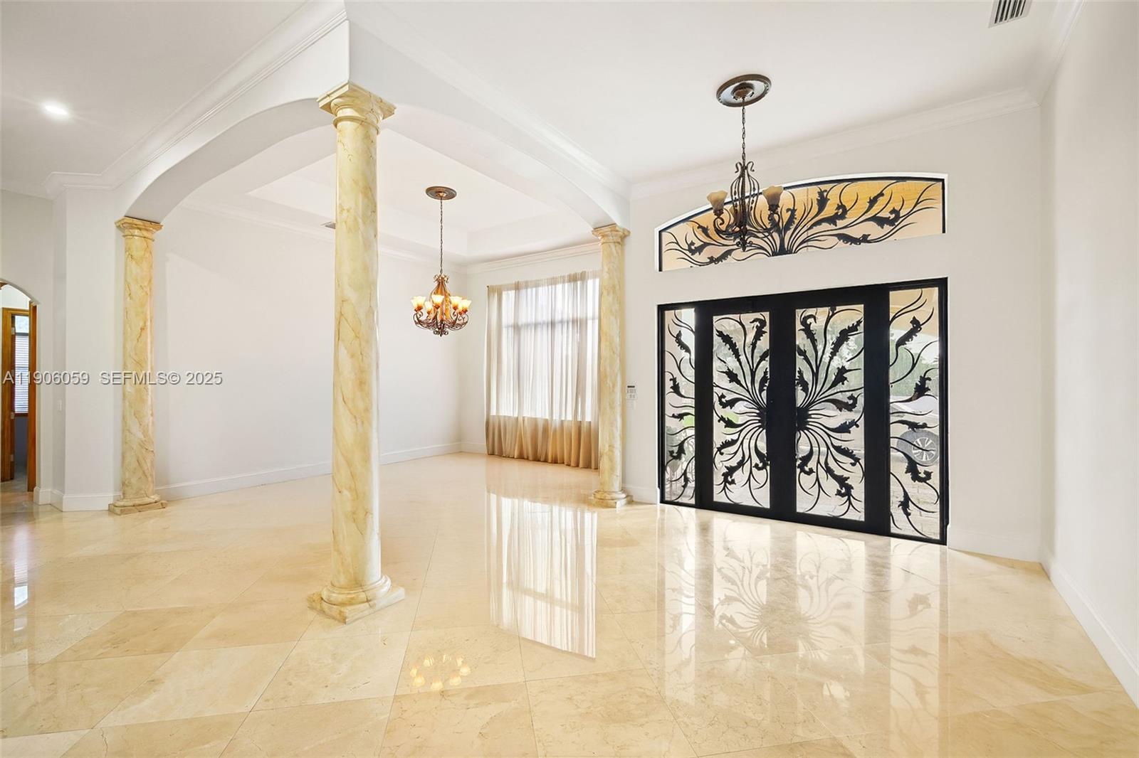 Miami, Florida, 33183, United States, 5 Bedrooms Bedrooms, ,5 BathroomsBathrooms,Residential,For Sale,1998373