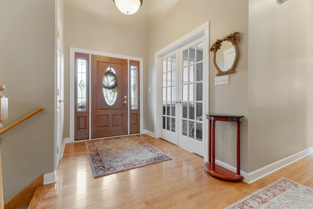 St Charles, Illinois, 60175, United States, 5 Bedrooms Bedrooms, ,3 BathroomsBathrooms,Residential,For Sale,1935414