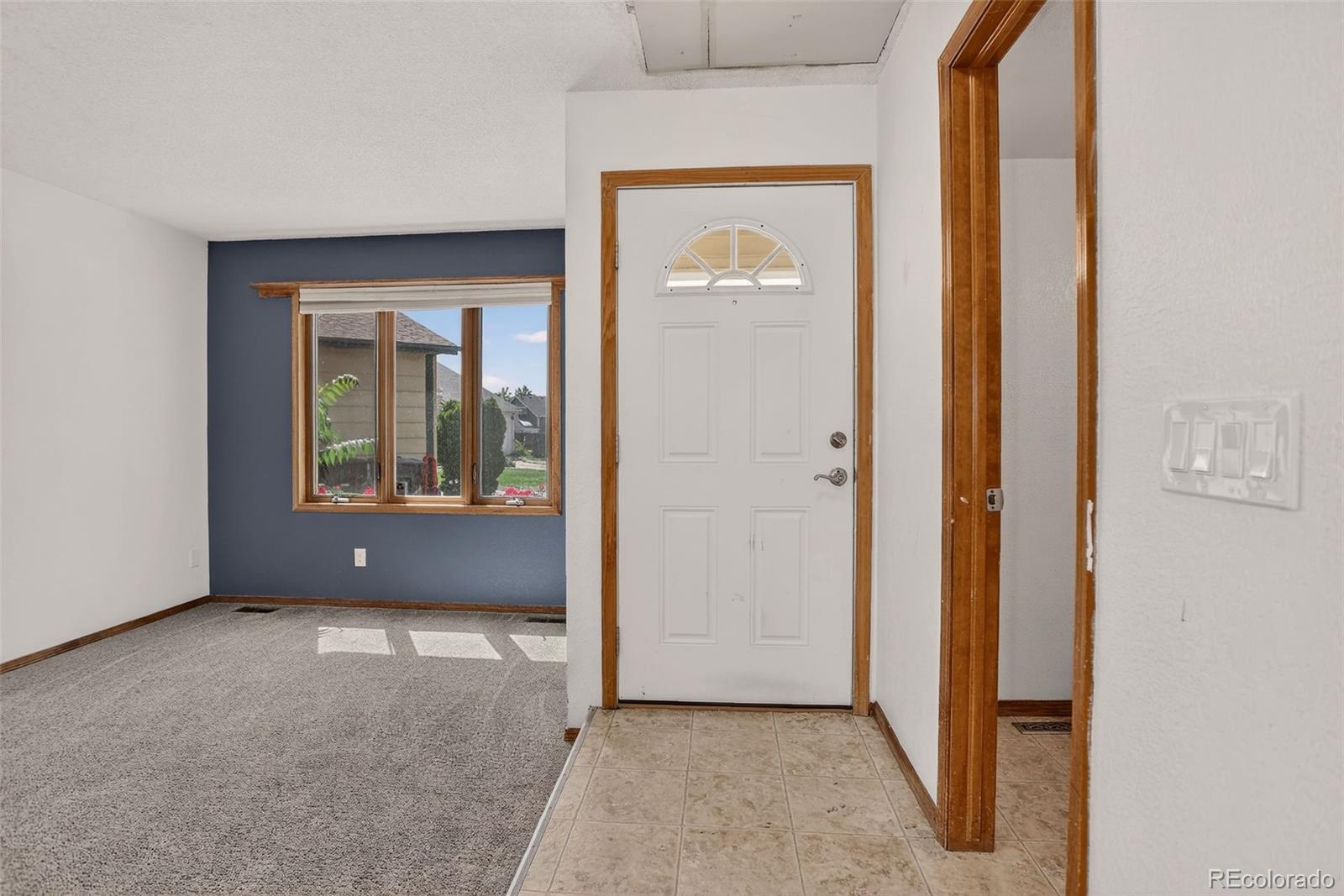 Thornton, Colorado, 80229, United States, 5 Bedrooms Bedrooms, ,2 BathroomsBathrooms,Residential,For Sale,1891126