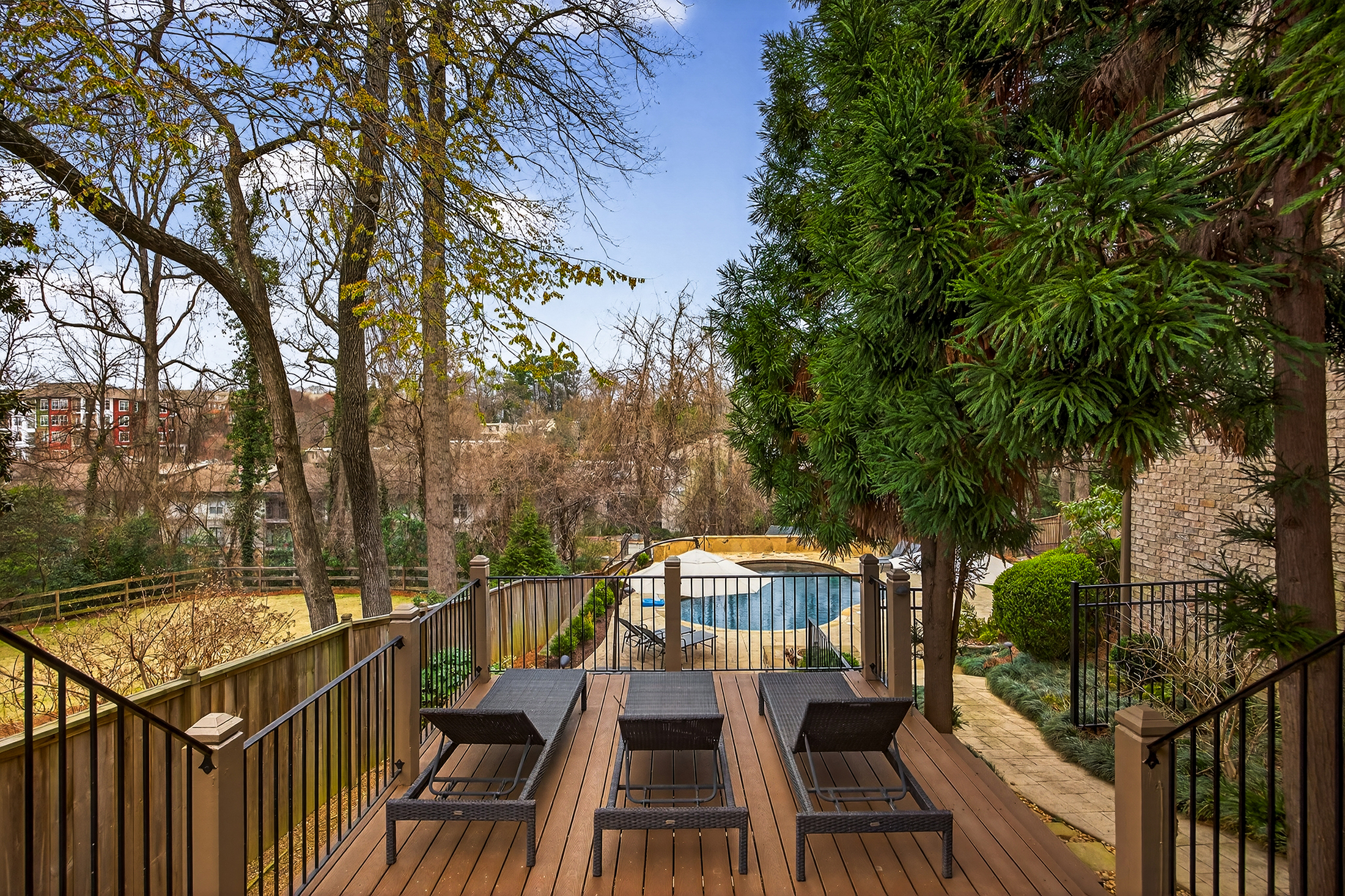  Timeless Style, Incredible Space and Convenient Brookwood Location - 物件實景