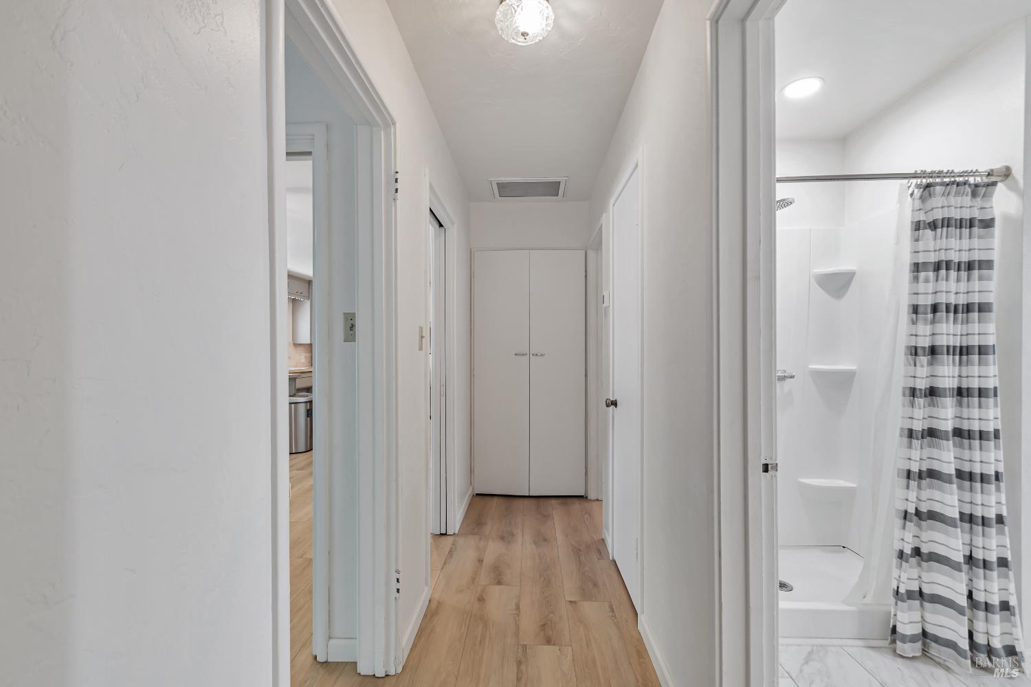 Santa Rosa, California, 95401, United States, 2 Bedrooms Bedrooms, ,2 BathroomsBathrooms,Residential,For Sale,1925442