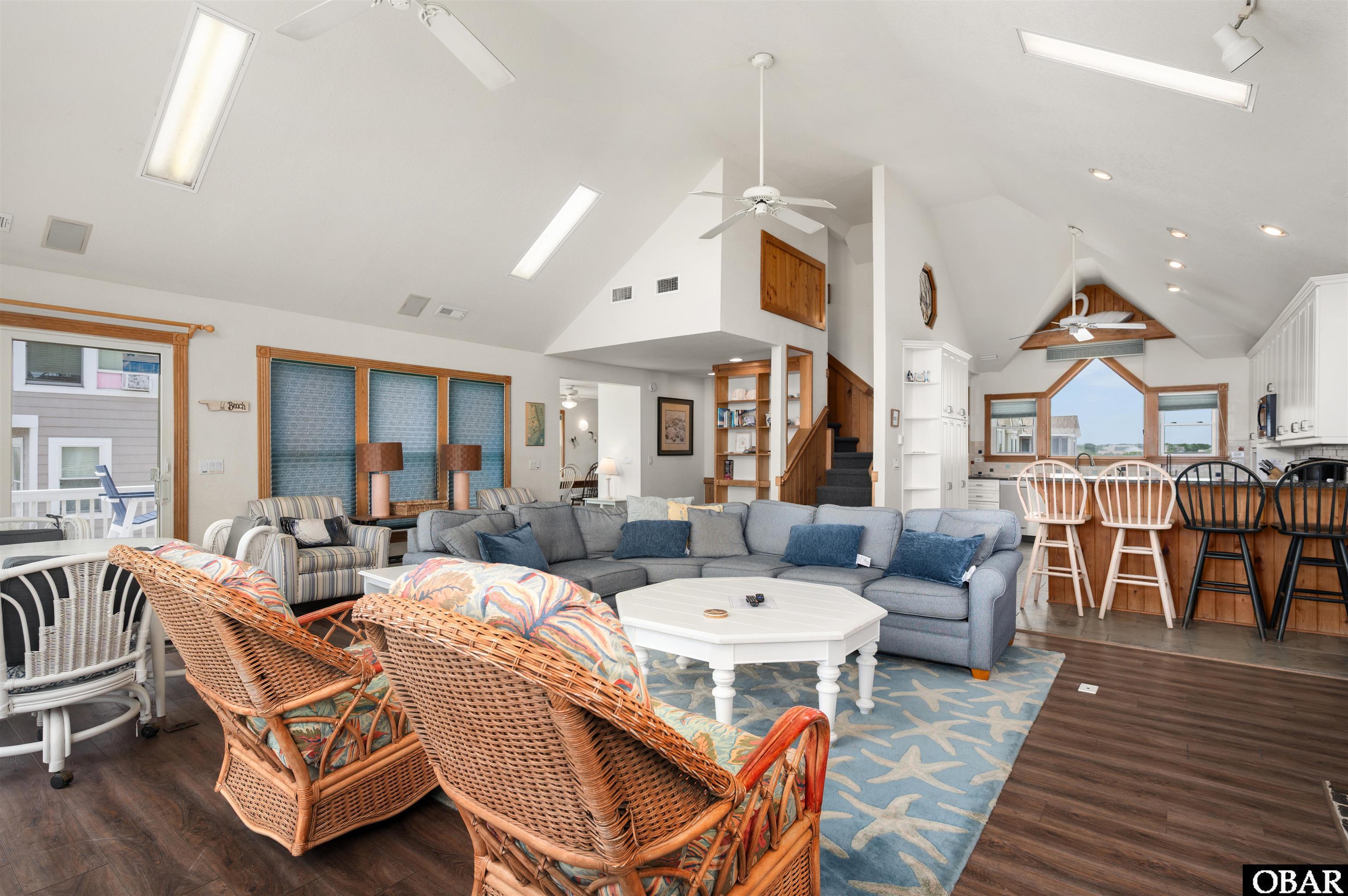 Corolla, North Carolina, 27927, United States, 6 Bedrooms Bedrooms, ,6 BathroomsBathrooms,Residential,For Sale,2048885