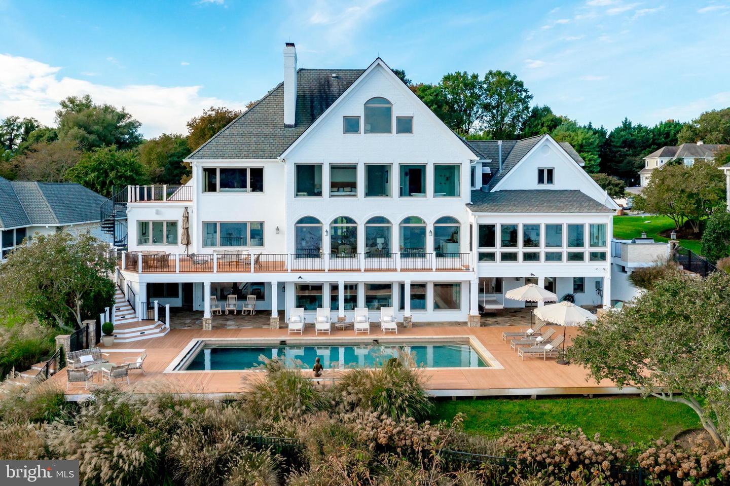 Annapolis, Maryland, 21401, United States, 6 Bedrooms Bedrooms, ,9 BathroomsBathrooms,Residential,For Sale,1744744